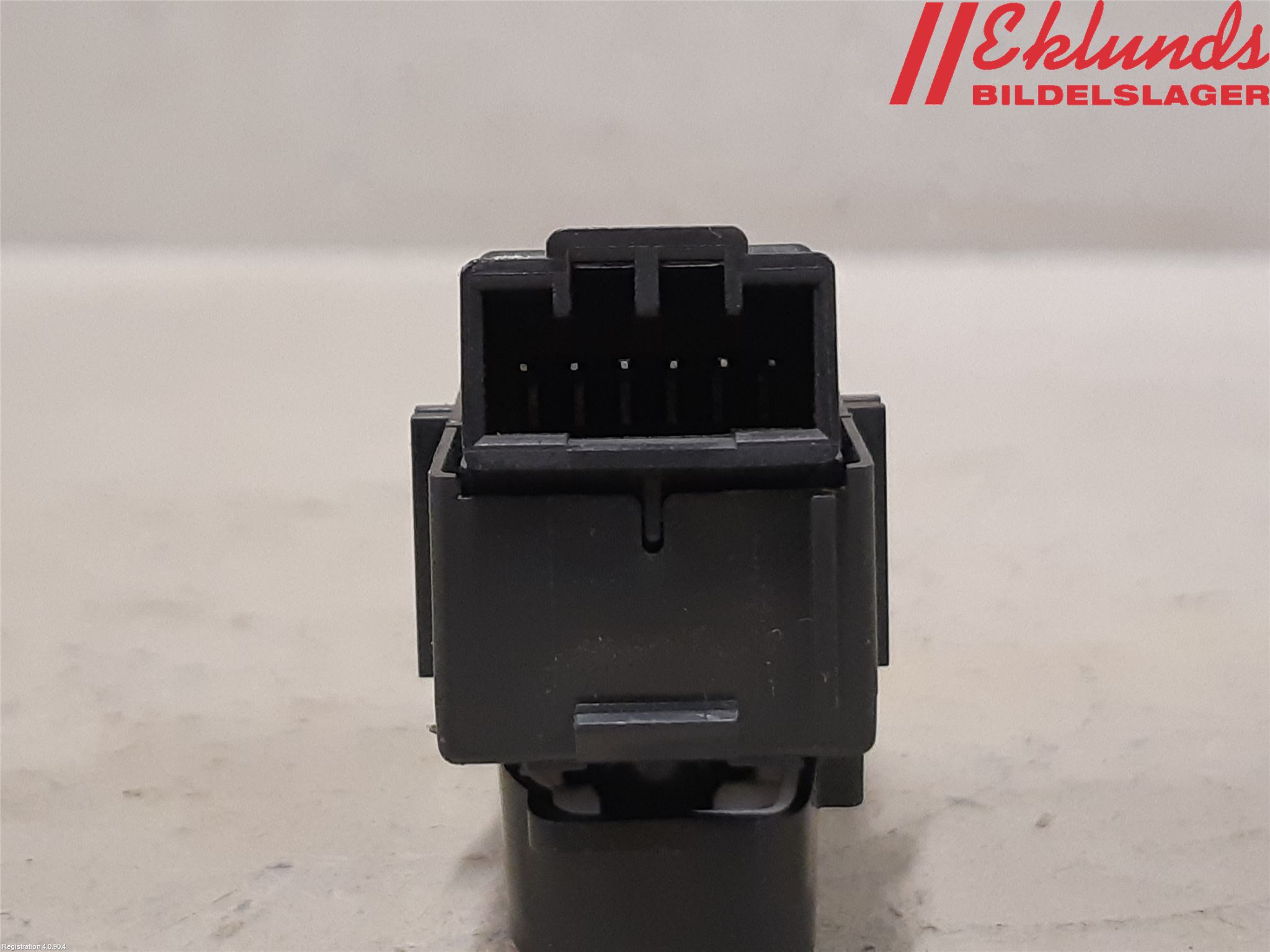 Volvo XC60 18- Strömställare Centrallås