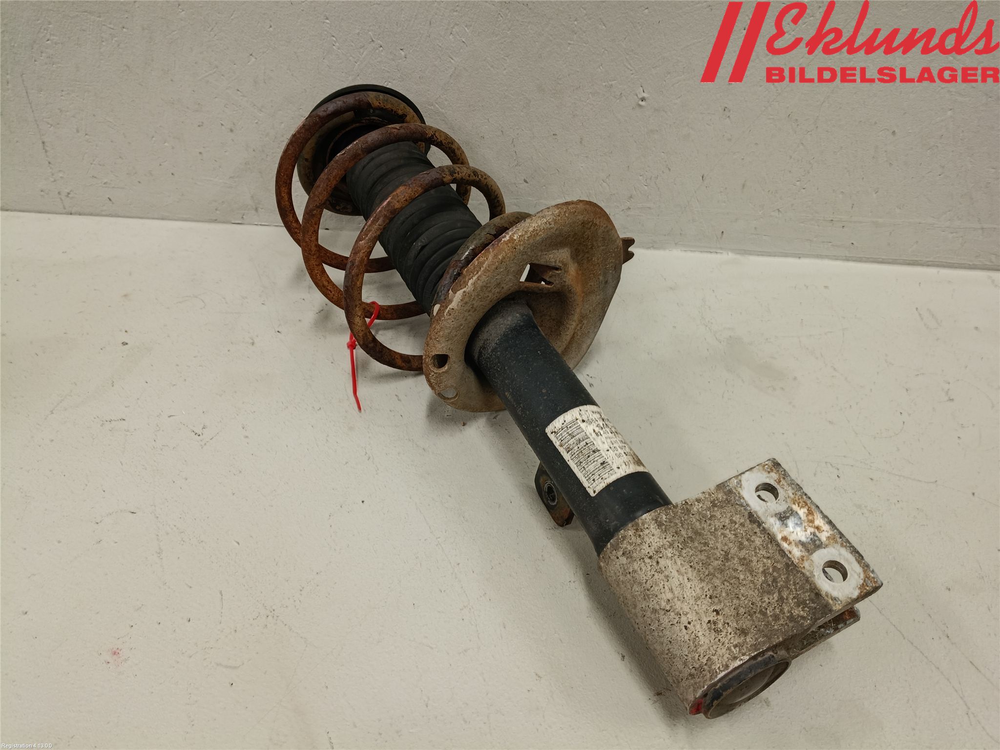 Peugeot PARTNER 16-18 Fjäderben Fram Vänster
