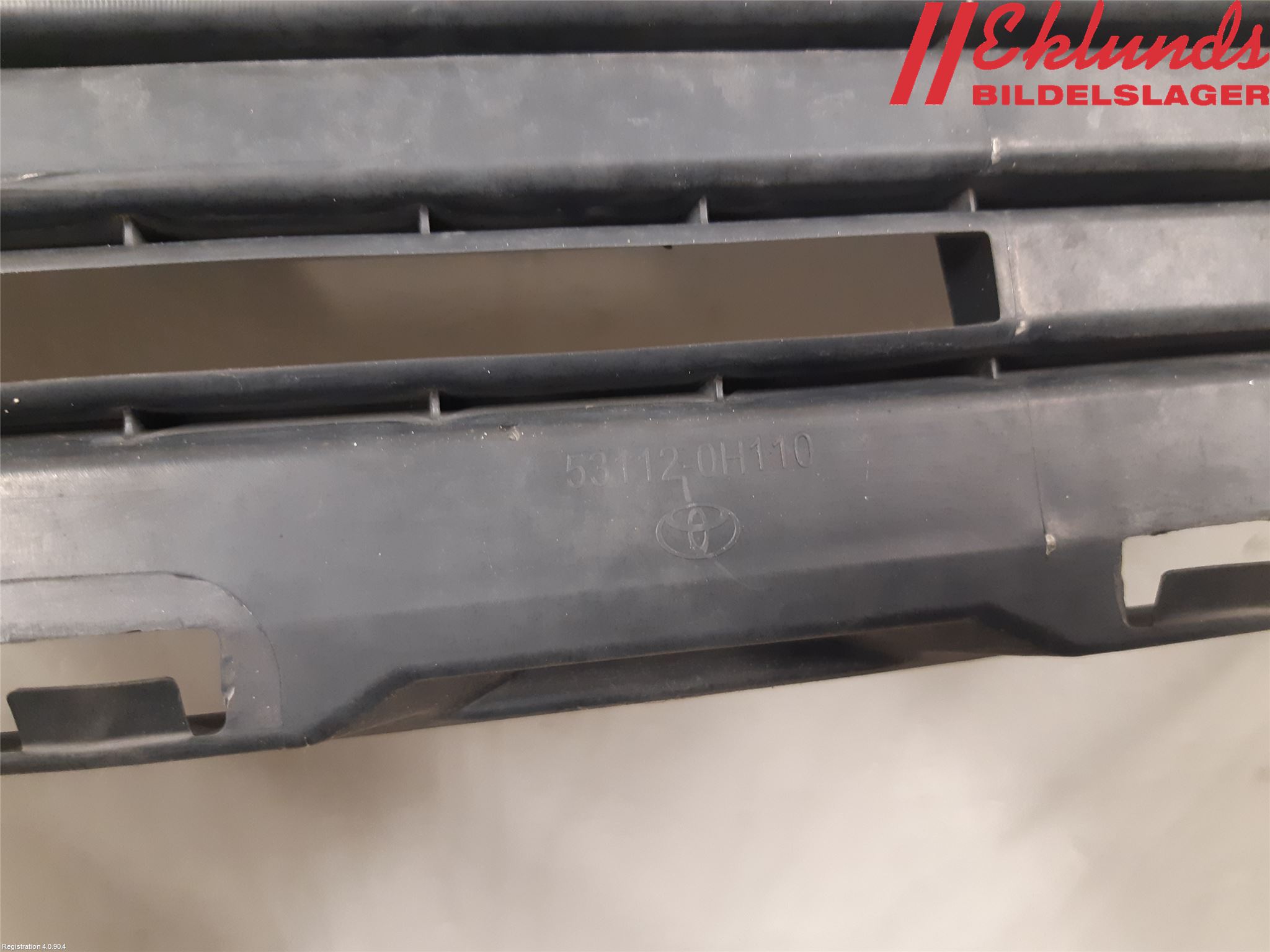 Toyota AYGO 15-21 Stöt Utfyllnad-List-Grill