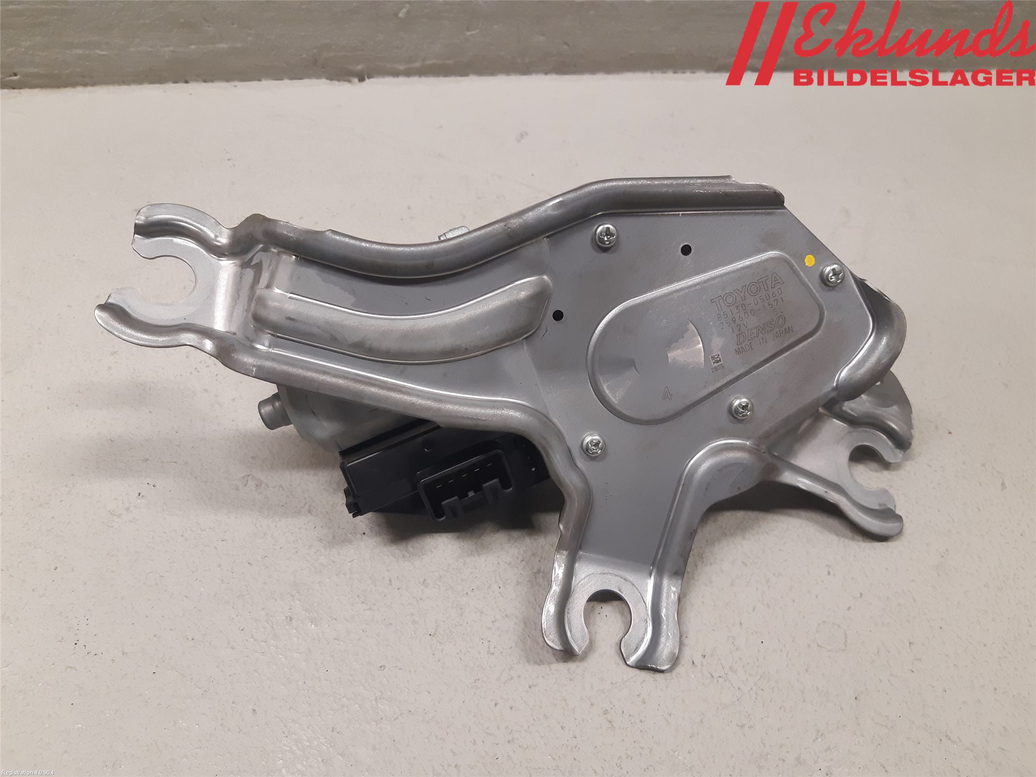 Toyota AVENSIS 09-15 Torkarmotor Baklucka