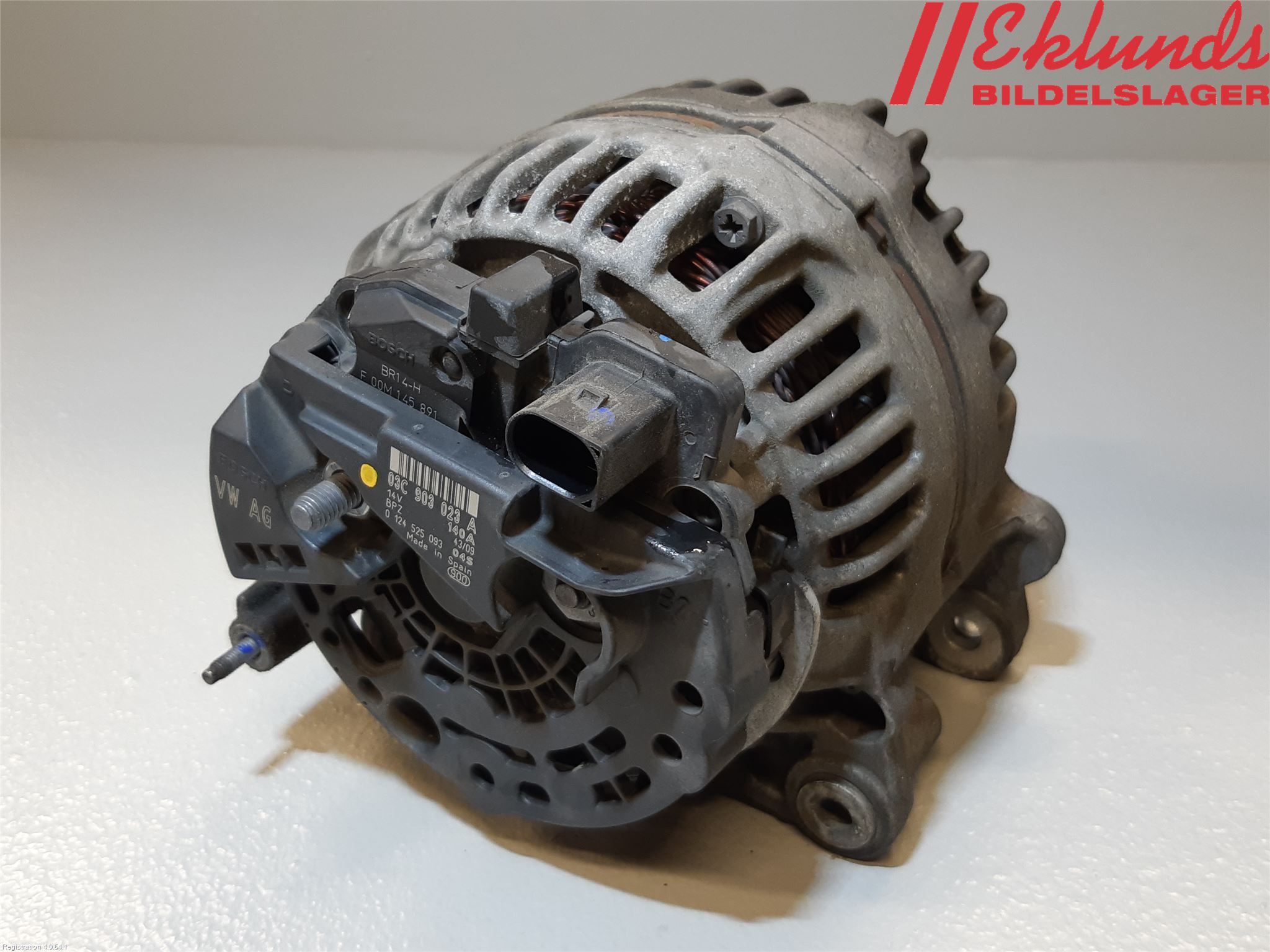 Volkswagen VW GOLF VI 09-13 Generator
