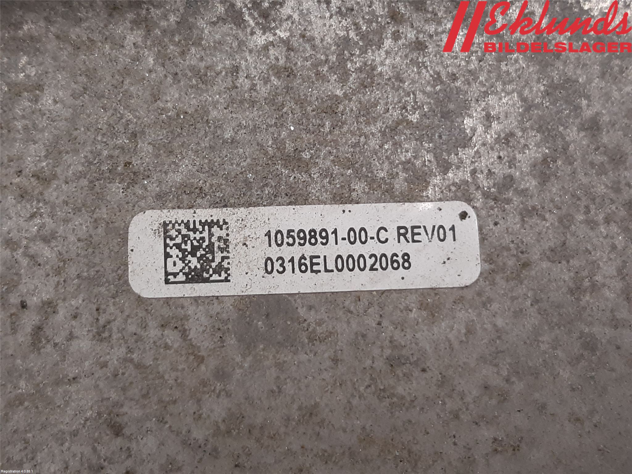 Tesla MODEL S 13- Converter