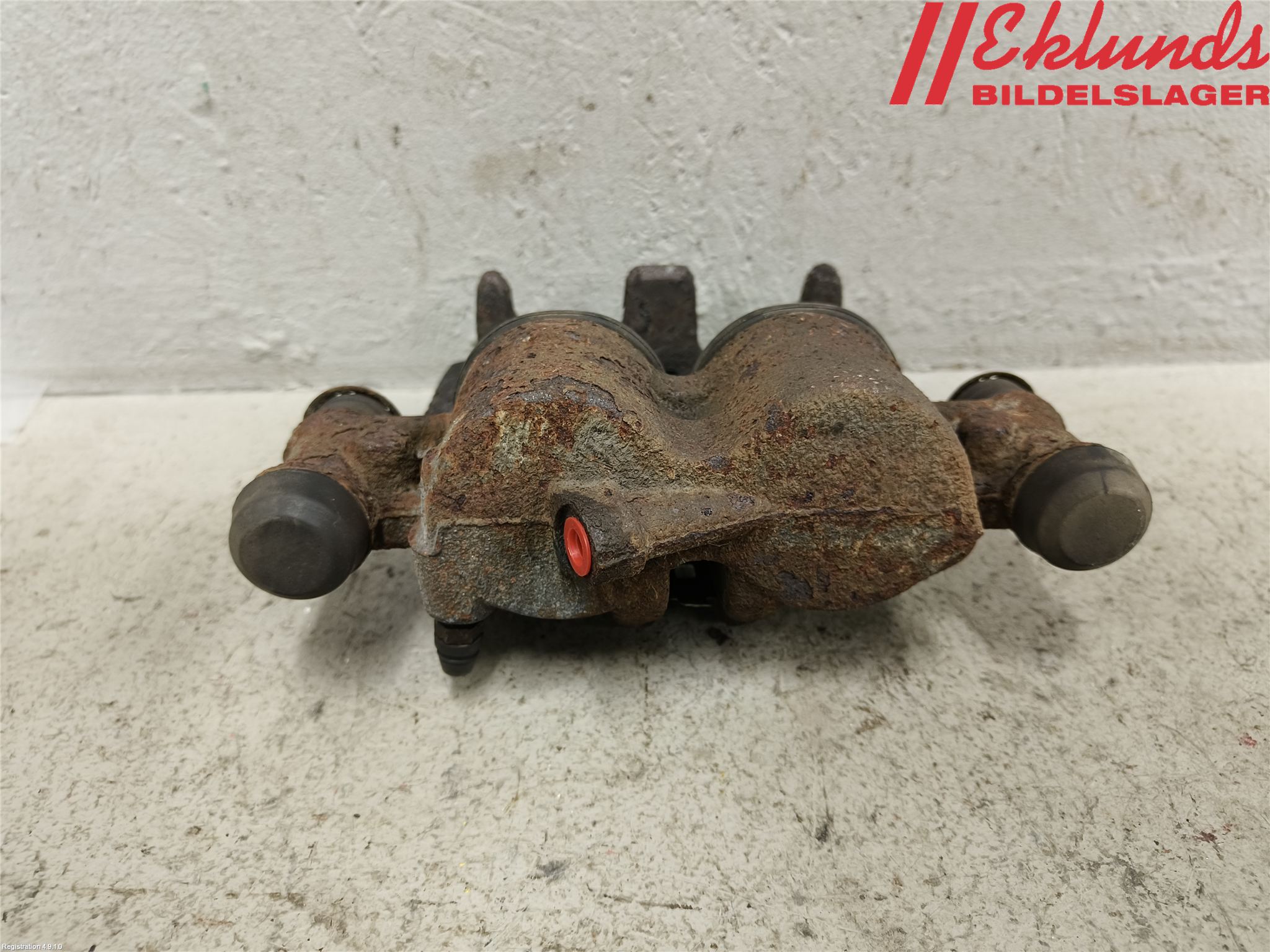 Iveco DAILY 14->> Bromsok Fram Vänster