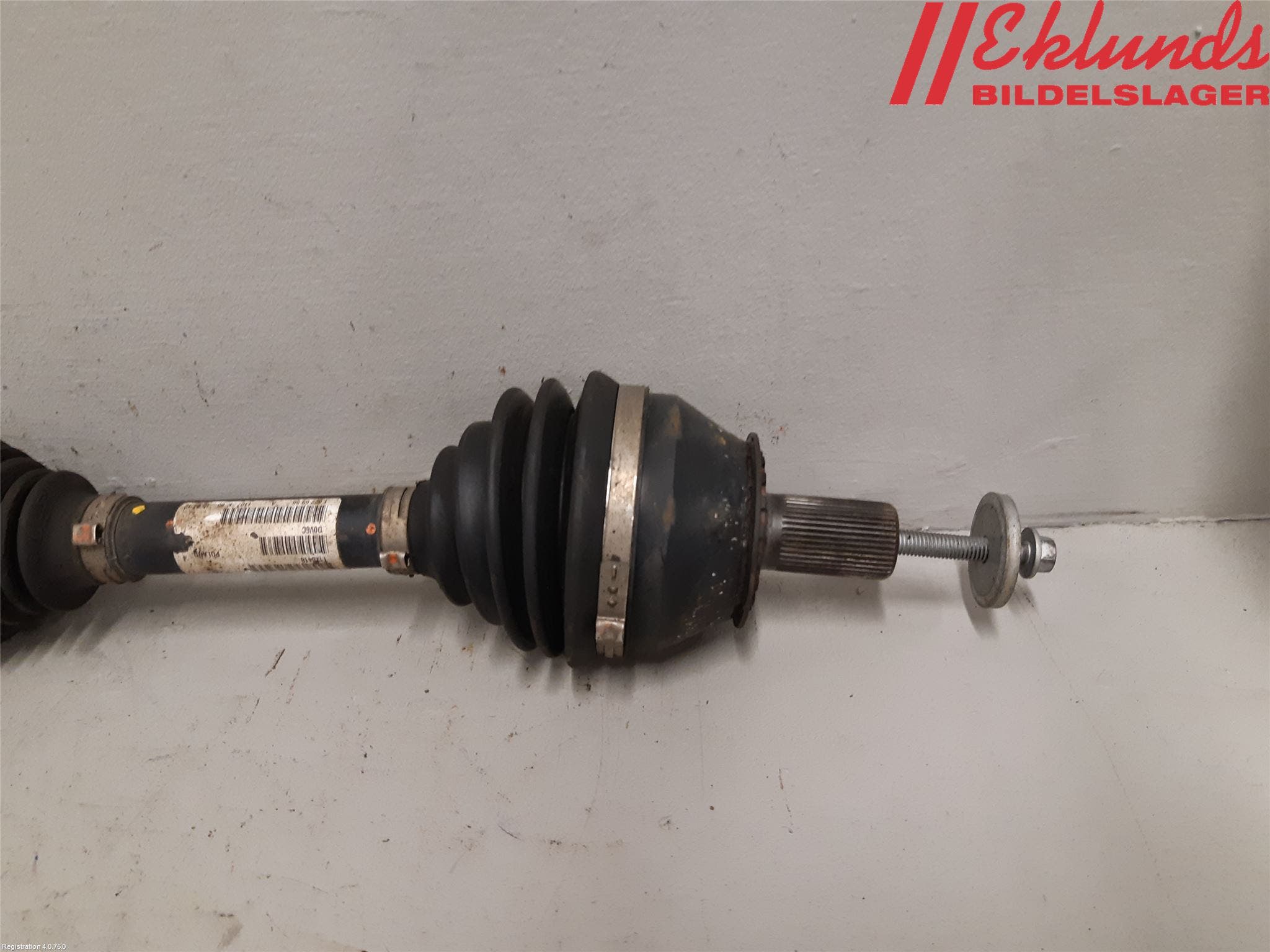 Volvo V70 08-13 Drivaxel Fram Höger