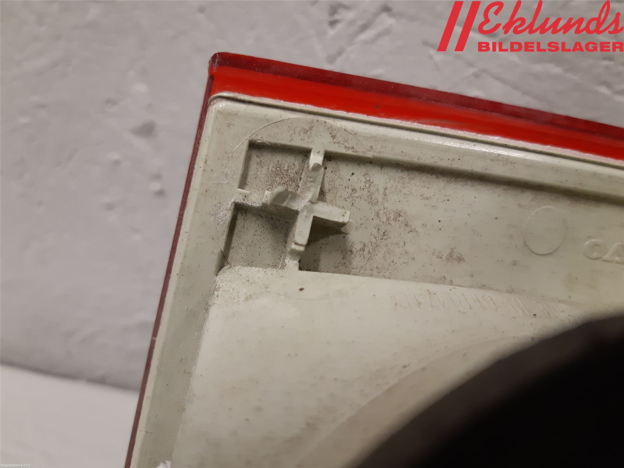 Volvo V70 08-13 Bakljus Lucka Hö