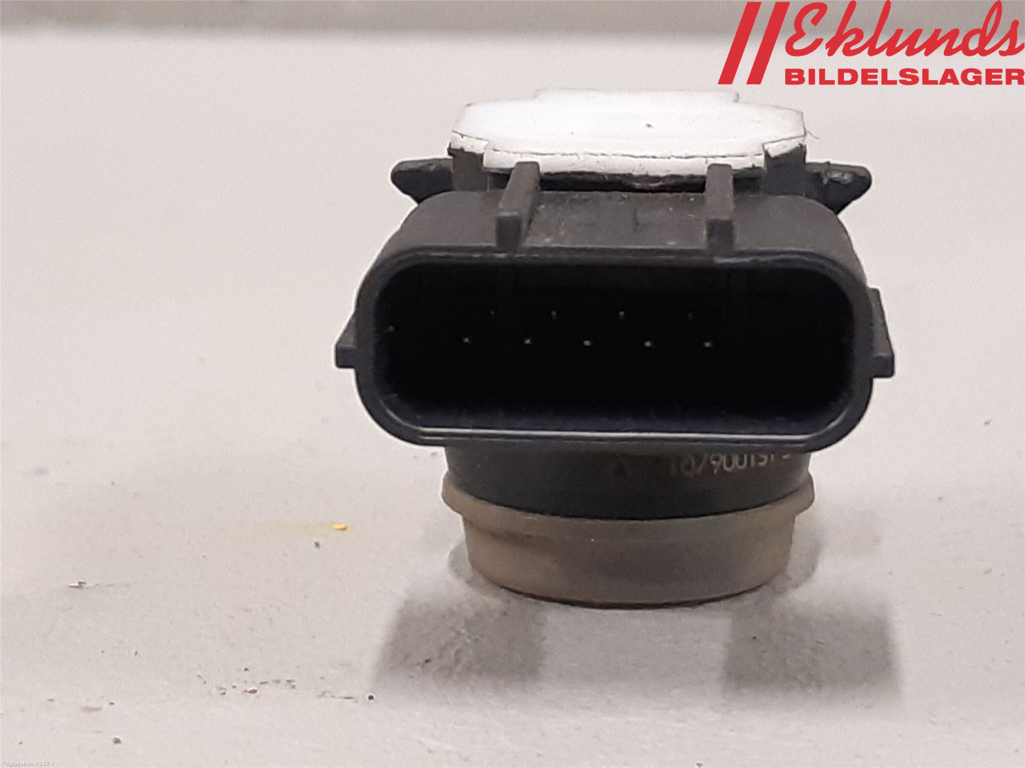 Honda CR-V 13-18 Parkeringshjälp Frontsensor