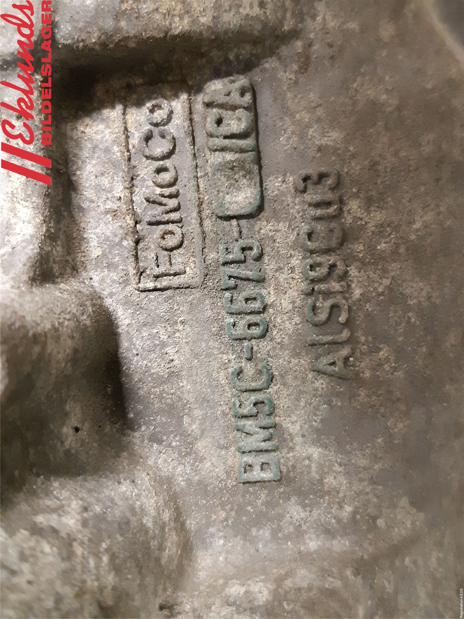 Volvo V70 08-13 Oljetråg