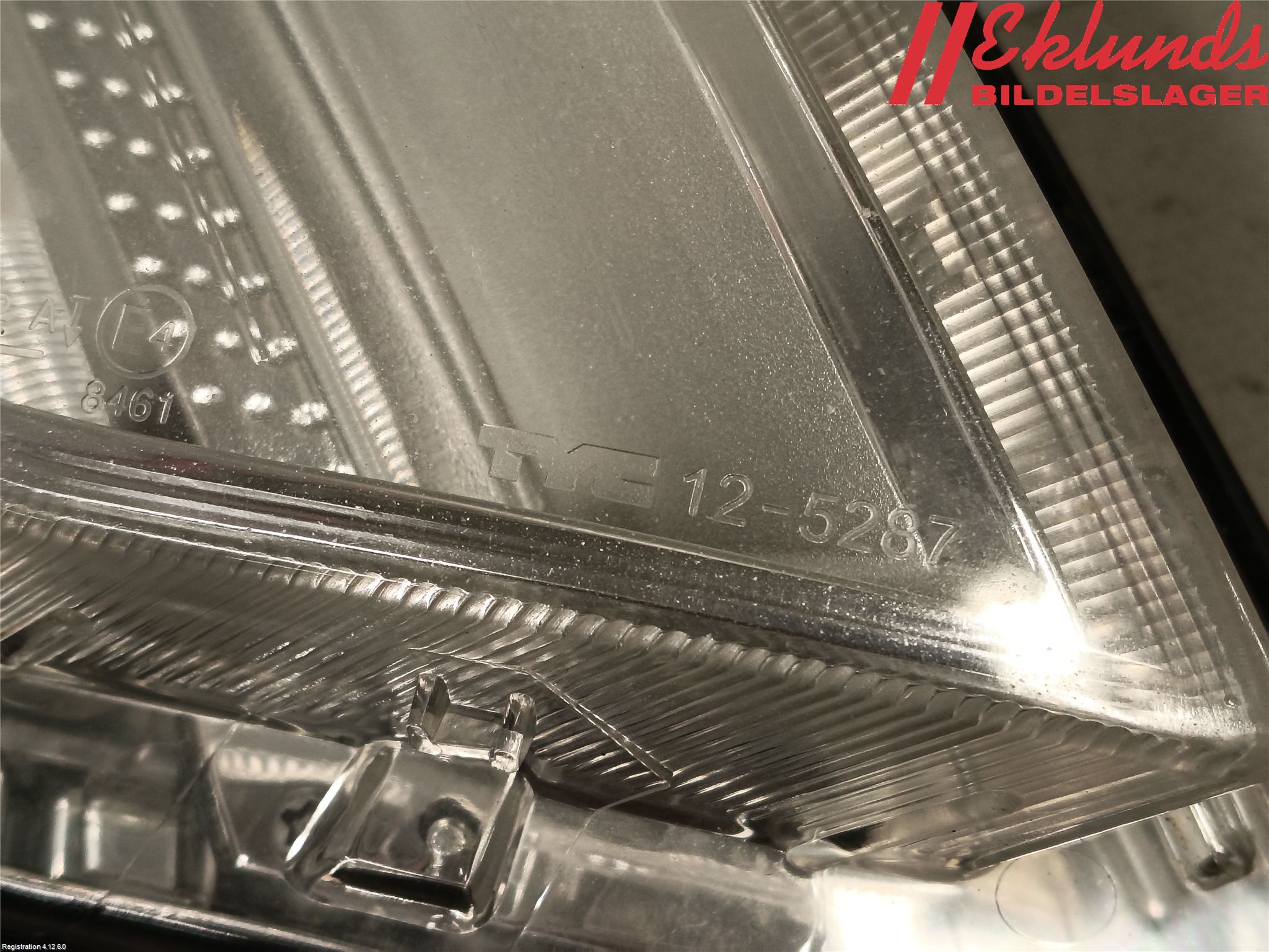 Volvo S60 11-13 Positionsljus Fram Hö