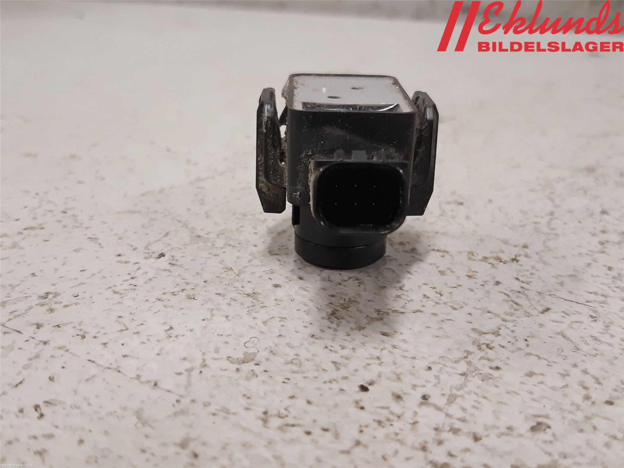 Toyota PRIUS (ZVW50) 16-21 Parkeringshjälp Frontsensor