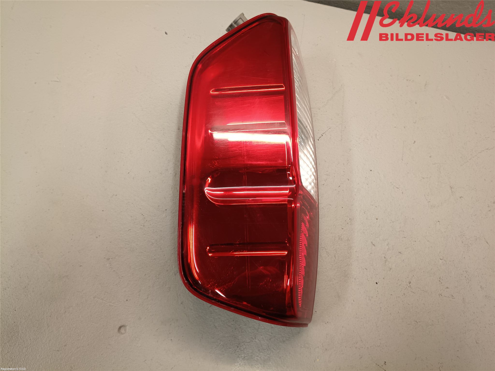Nissan NAVARA 05-16 Bakljus Höger