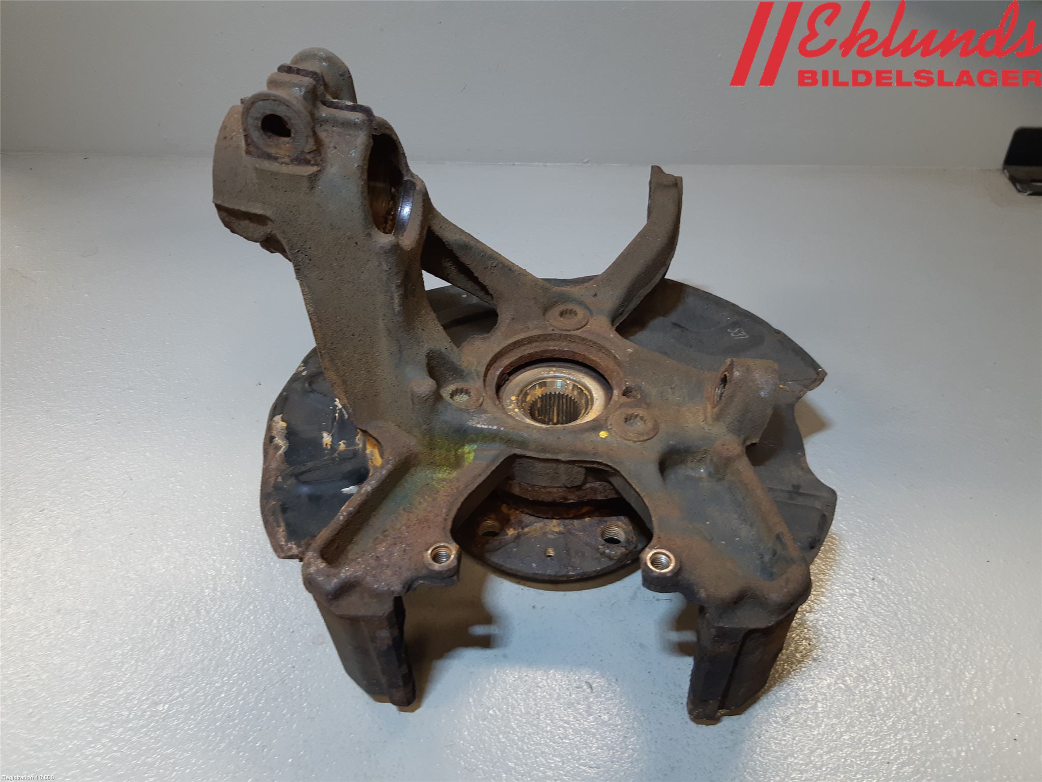 Volkswagen VW GOLF SPORTSVAN 15-20 Styrspindel Lagerhus Hö