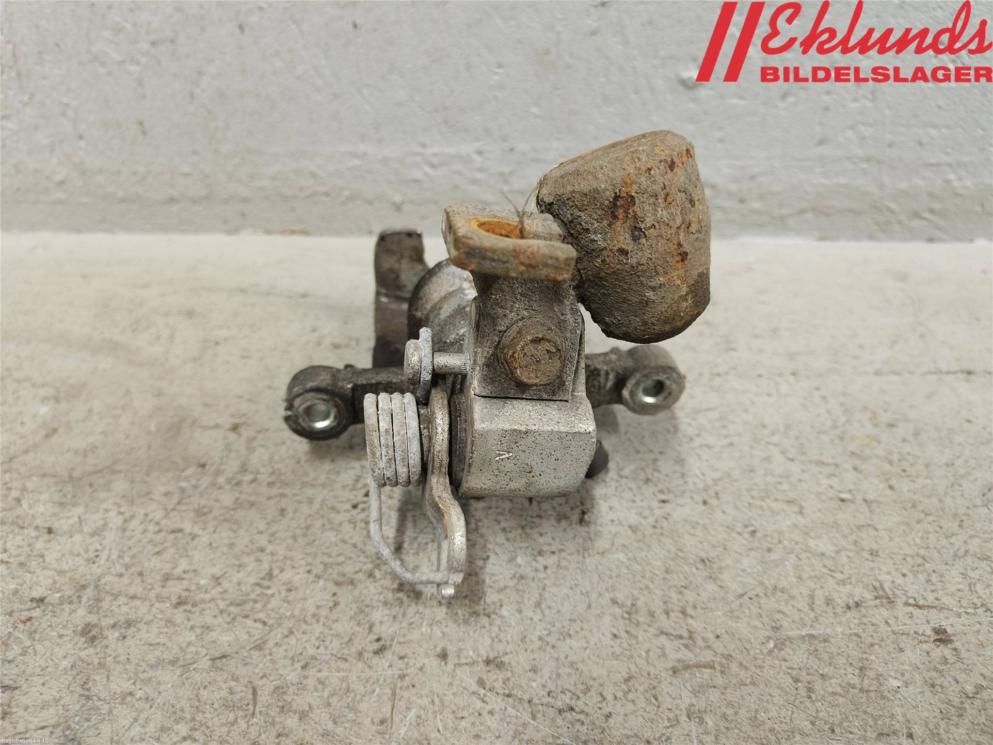 Mitsubishi LANCER  03-07 Bromsok Bak Höger