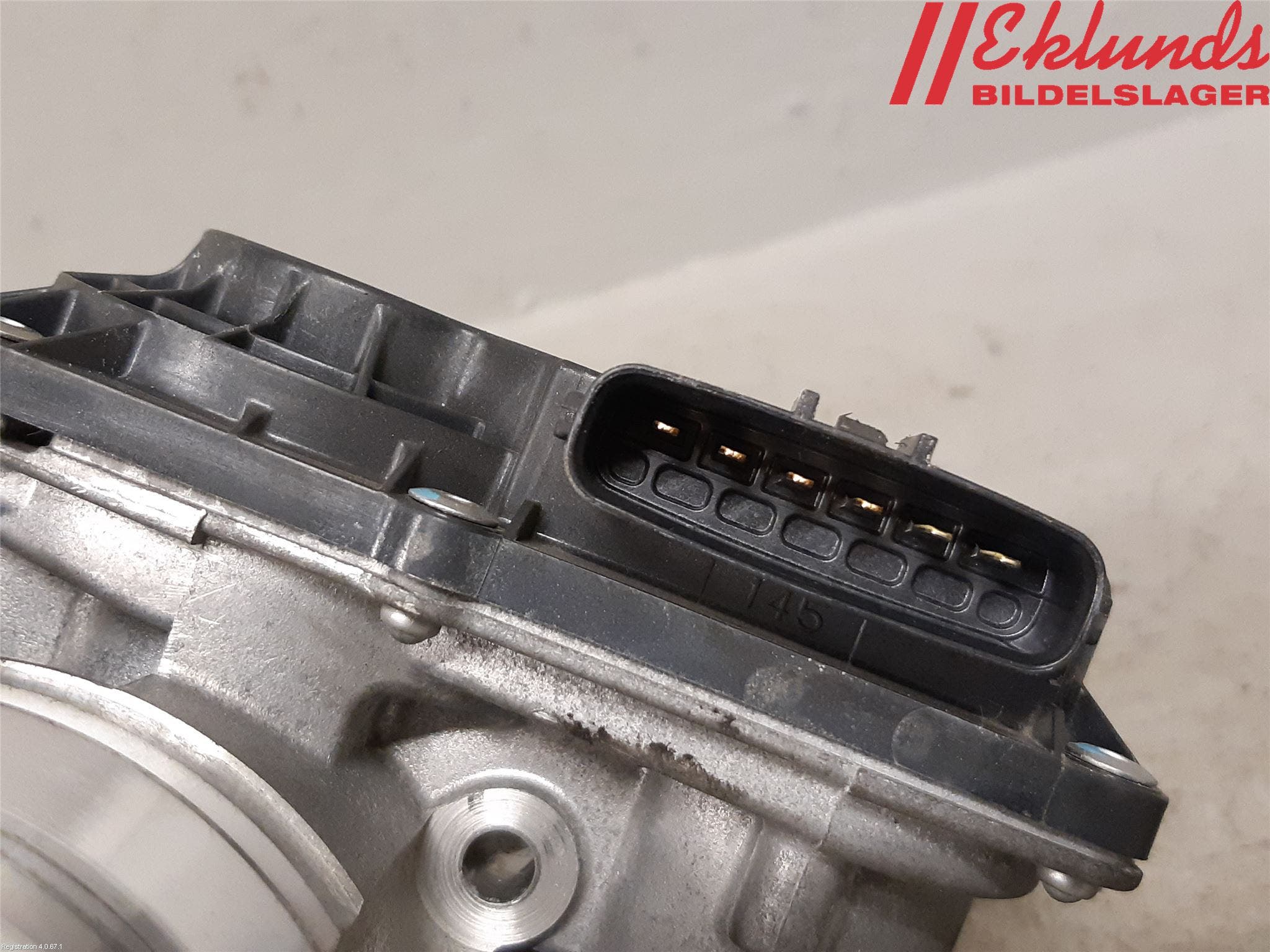 Volvo V40 12-19 Injspjällhus