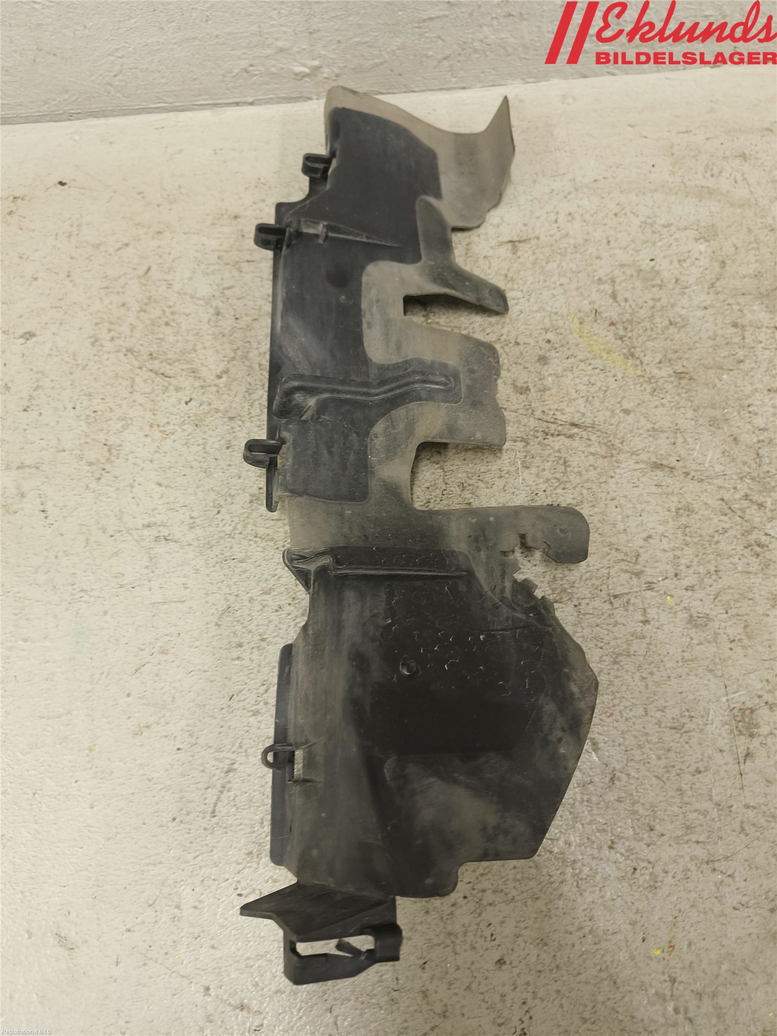 Volkswagen VW PASSAT 05-11 Deflektor Plåt-Plast Kylning