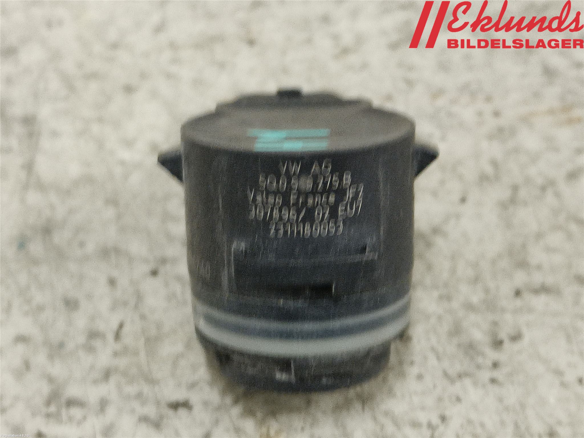 Volkswagen VW PASSAT 15-19 Parkeringshjälp Frontsensor