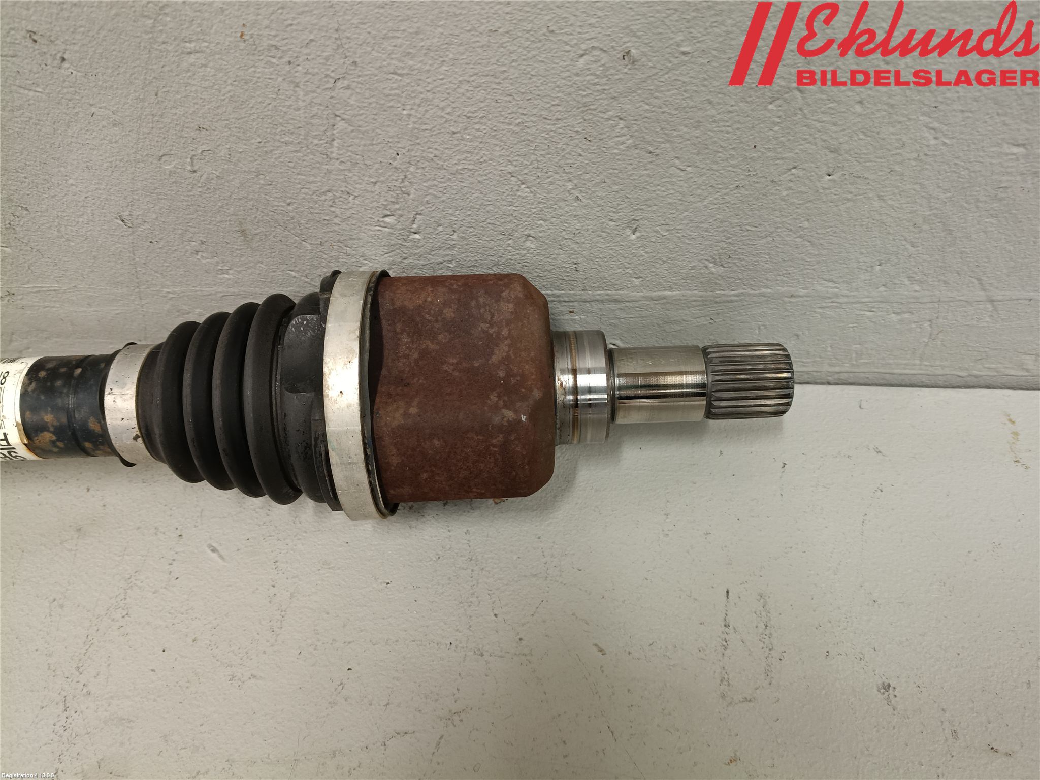 Peugeot PARTNER 16-18 Drivaxel Fram Vänster