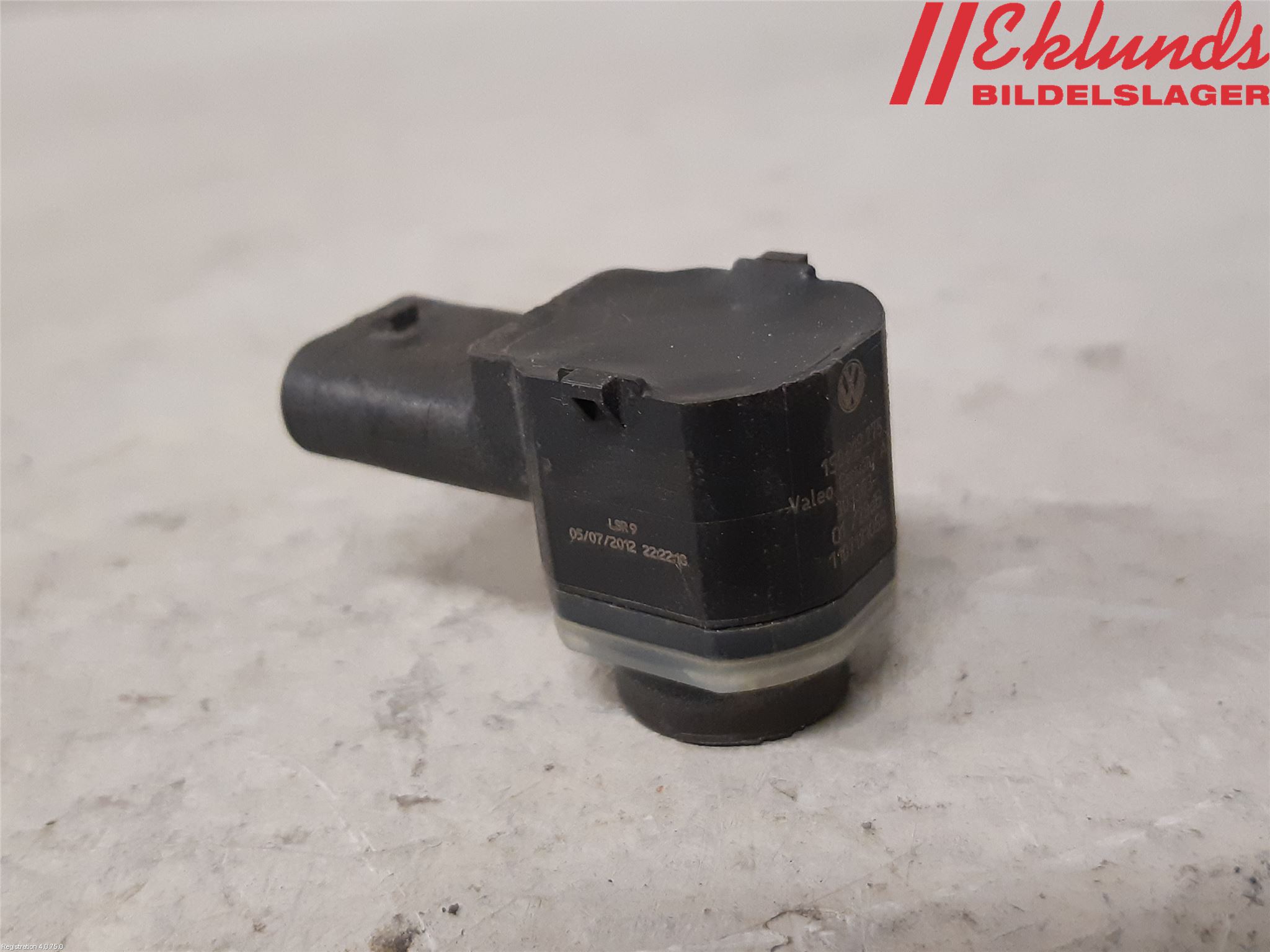 Volkswagen VW PASSAT 11-14 Parkeringshjälp Frontsensor