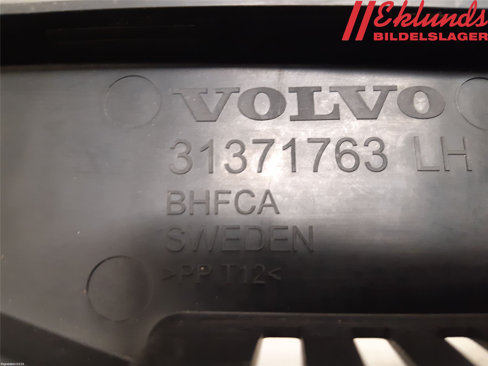 Volvo XC90/RECHARGE 16- Täckplast Front