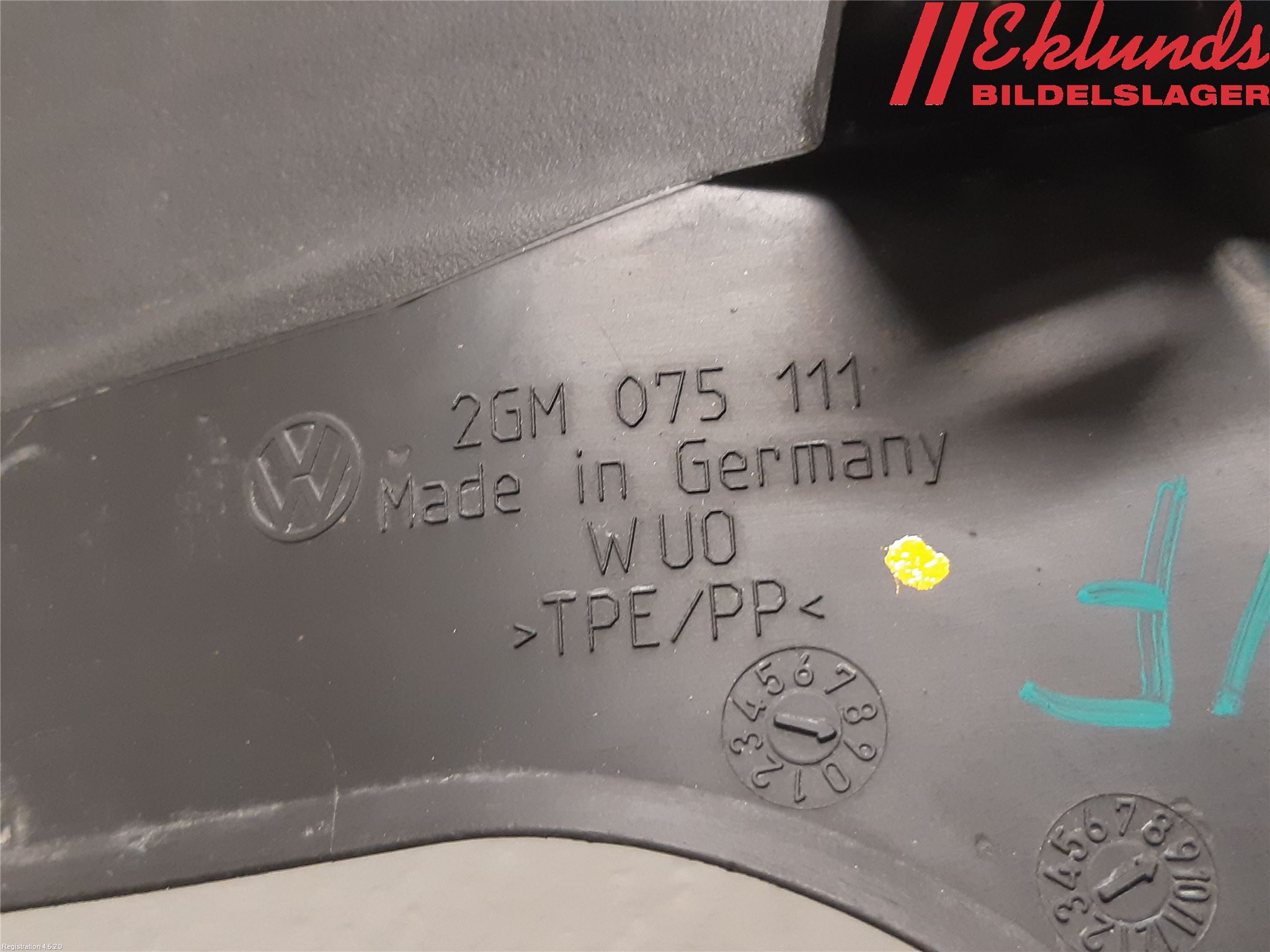 Volkswagen VW T-CROSS 19- Stänkskydd