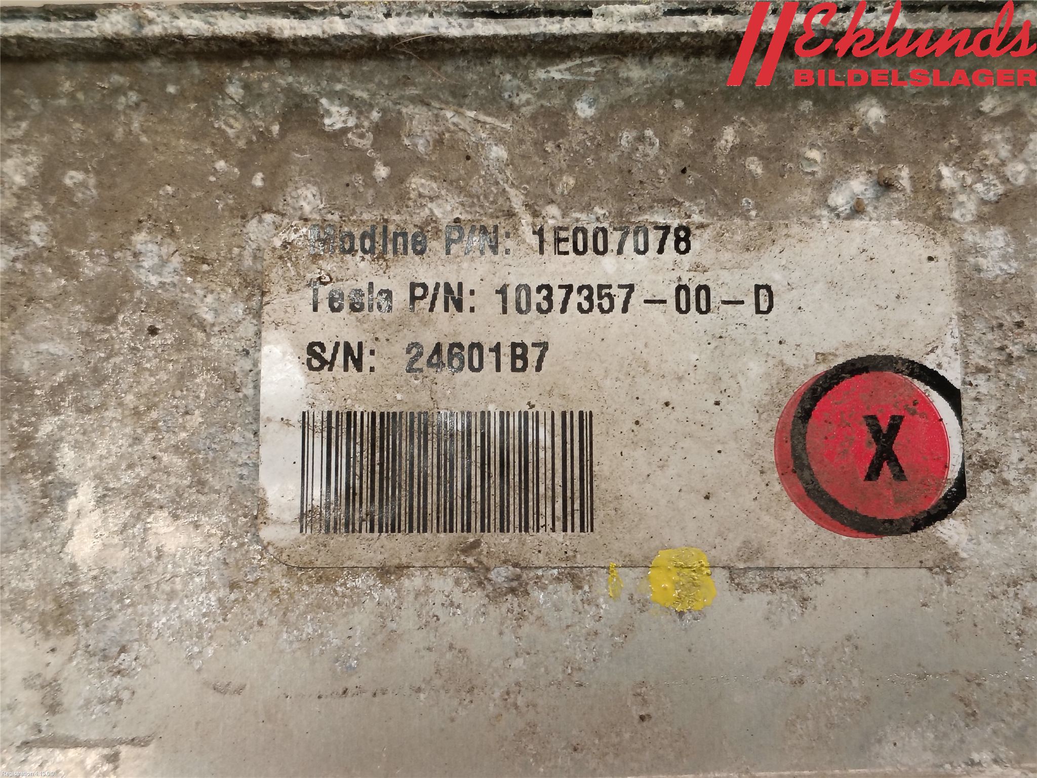 Tesla MODEL X 16- Ac Kondensor-Kylare