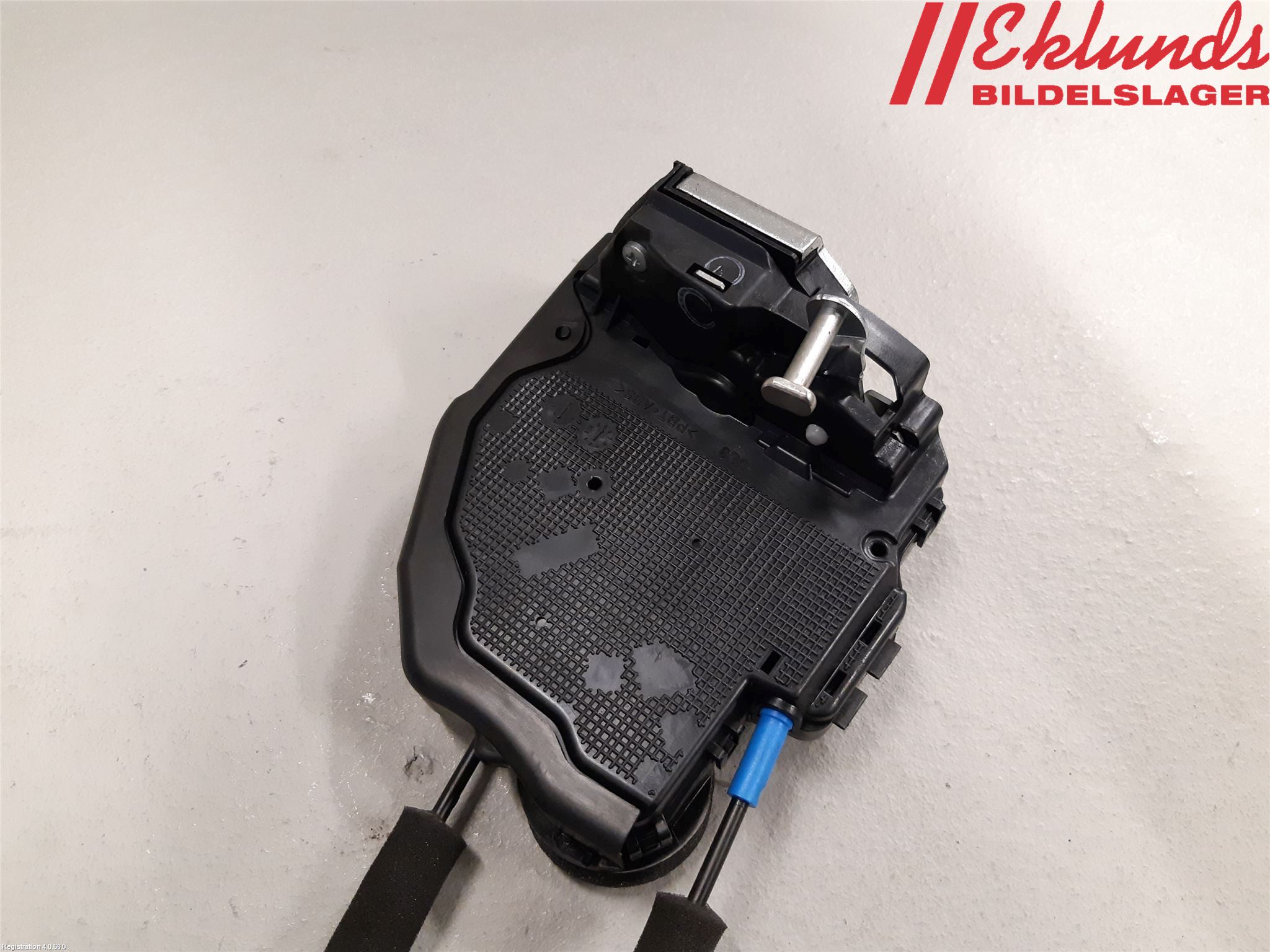 Toyota COROLLA 19- Låskista-Dörrlås