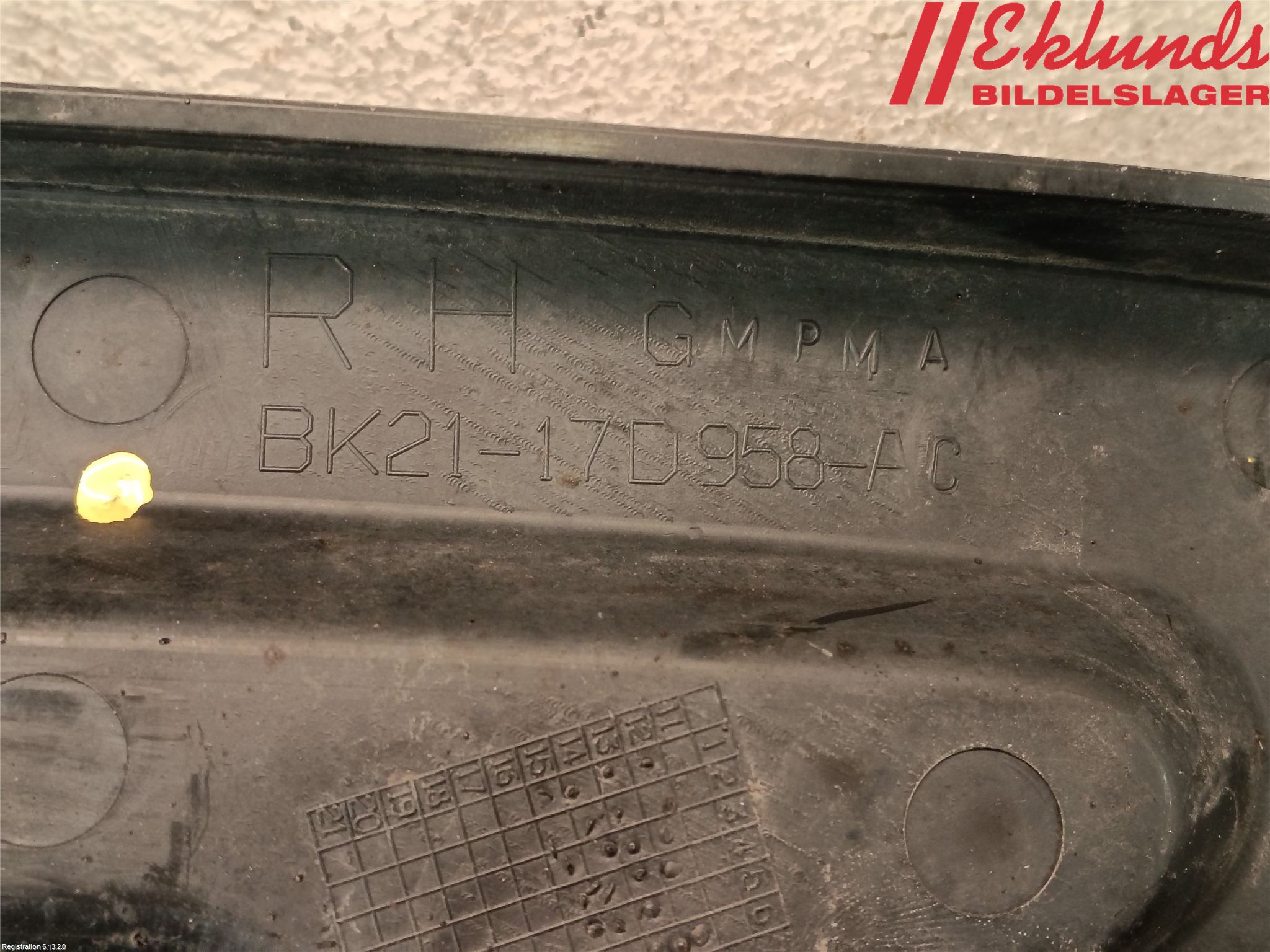 Ford TRANSIT SKÅP/BUSS 14-22 Stötfångarfäste Fram Hö