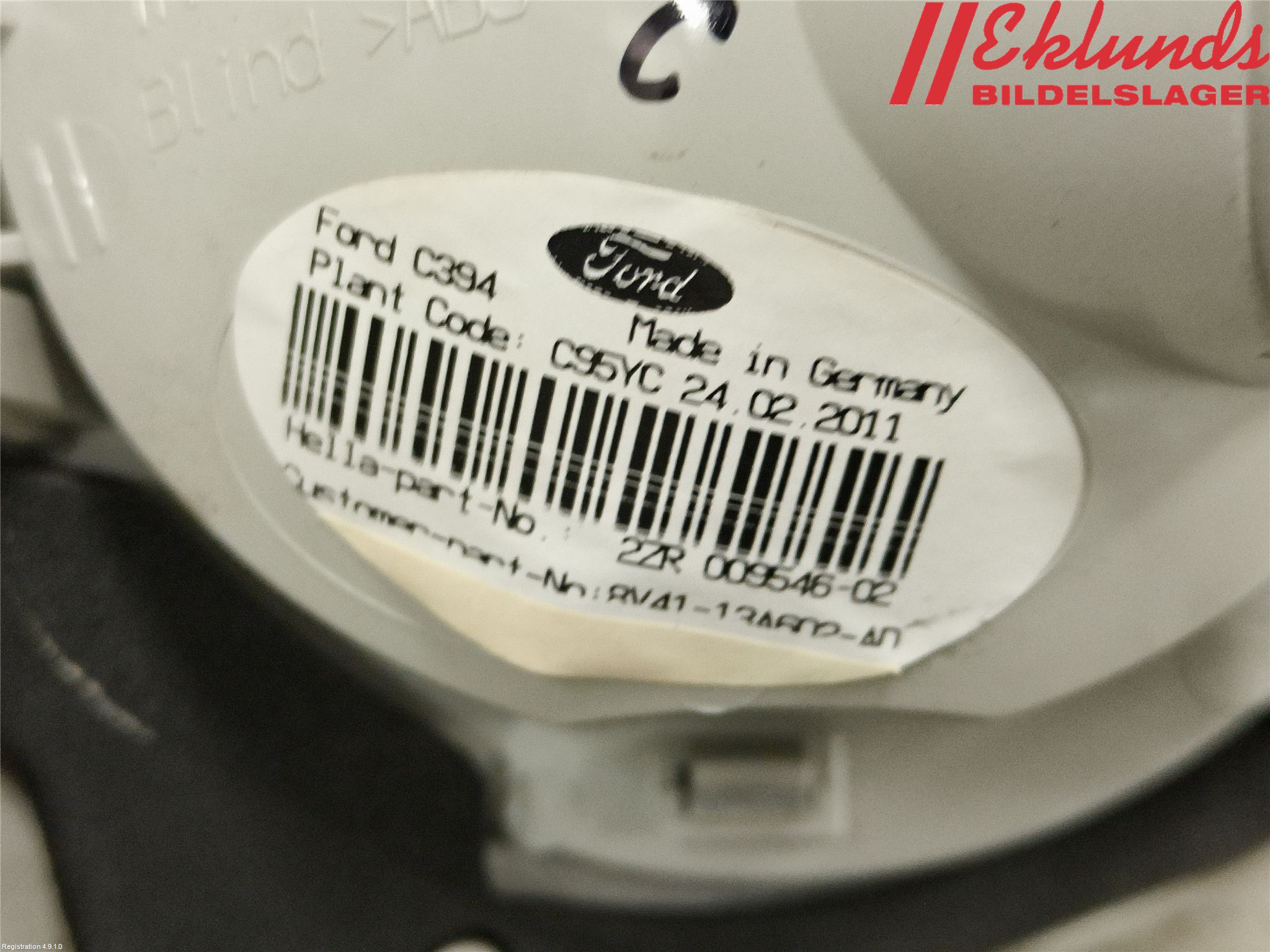 Ford KUGA 08-12 Bakljus Lucka Hö