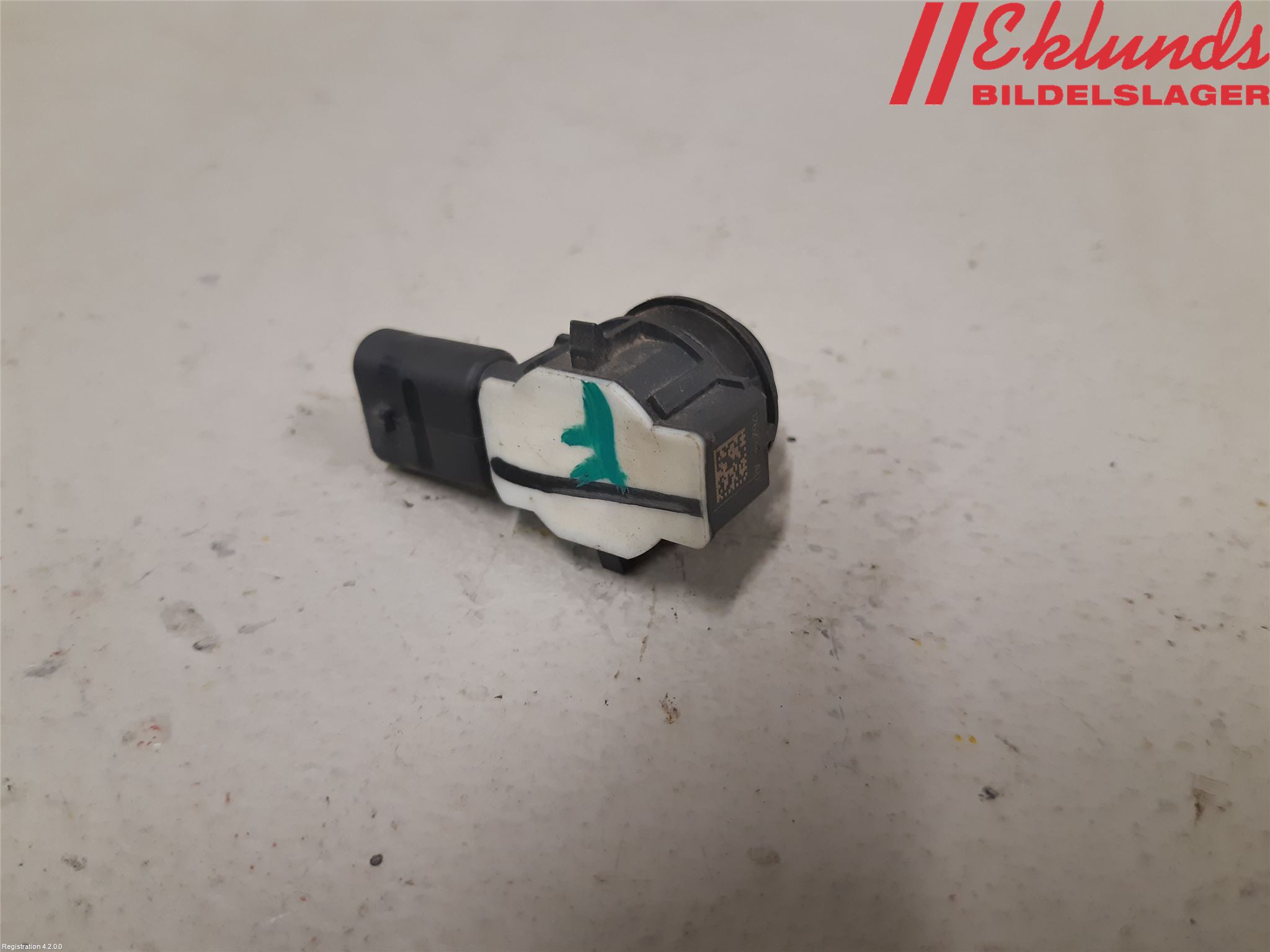 BMW 1 F20/F21 11-19 Parkeringshjälp Frontsensor
