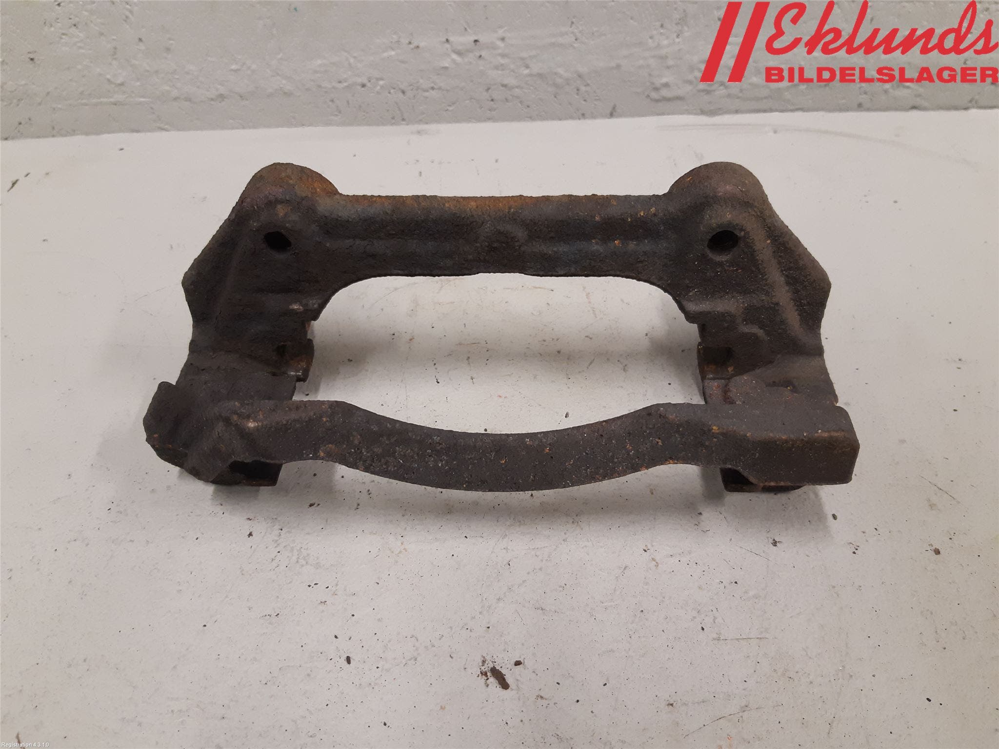 Opel VIVARO 15-19 Bromsokshållare