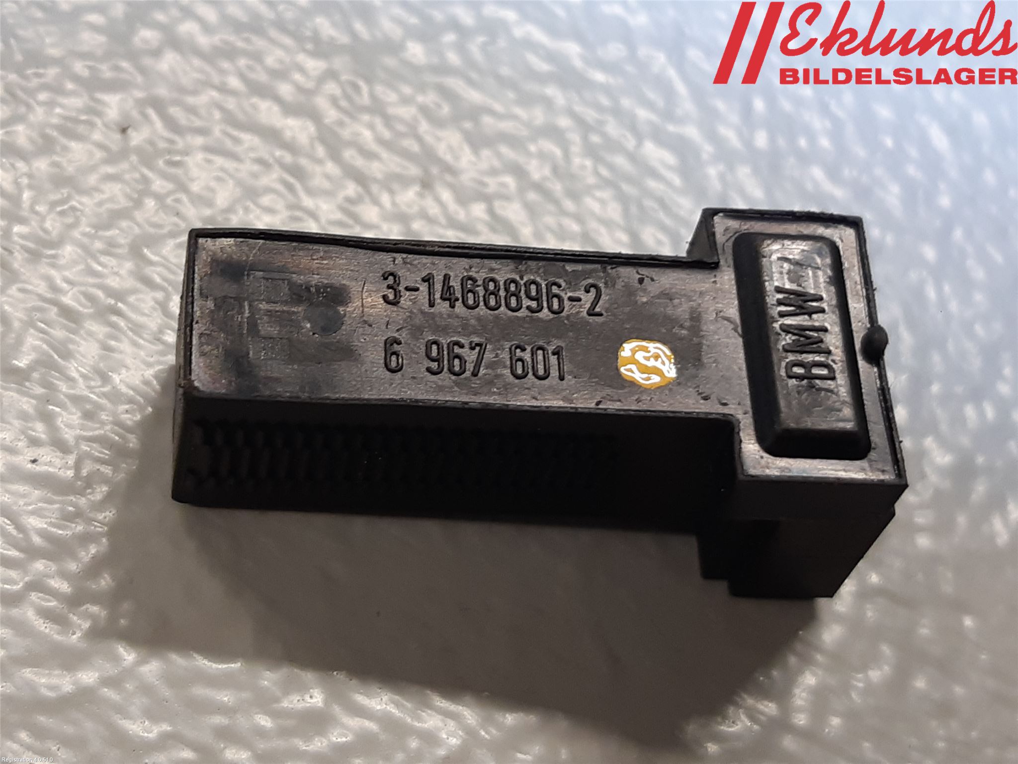 BMW 3 E90/91 SED/TOU 05-12 Bromsljuskontakt