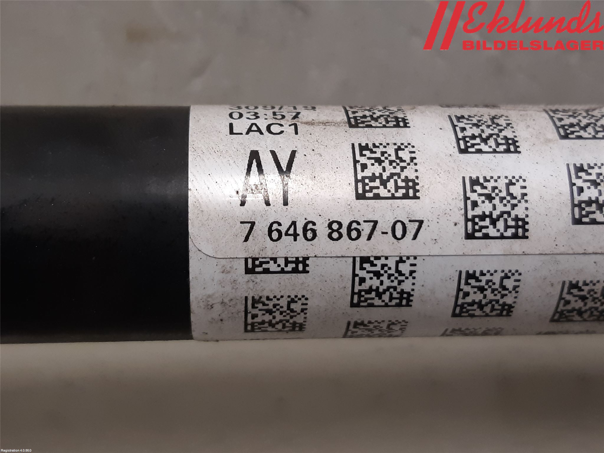 BMW X1 F48 15-22 Drivaxel Bak Vänster