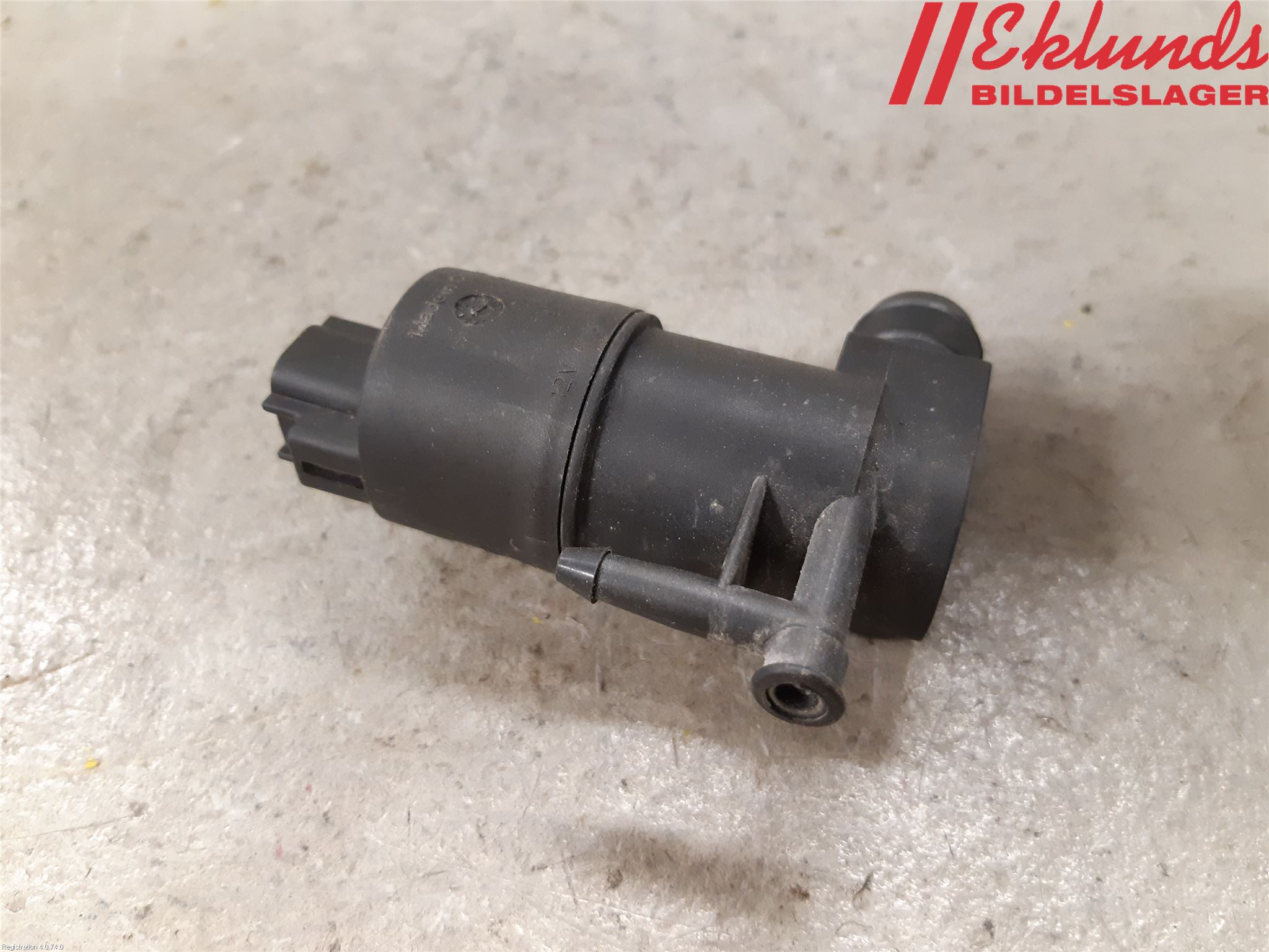Toyota YARIS XP130 12-14 Spolarpump Vindruta