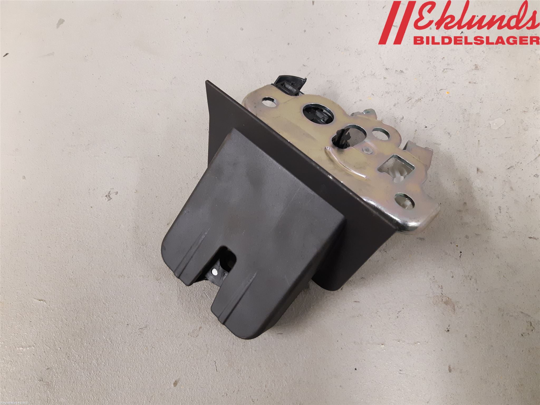 Audi A3/S3 8V 13-20 Låskista Baklucka