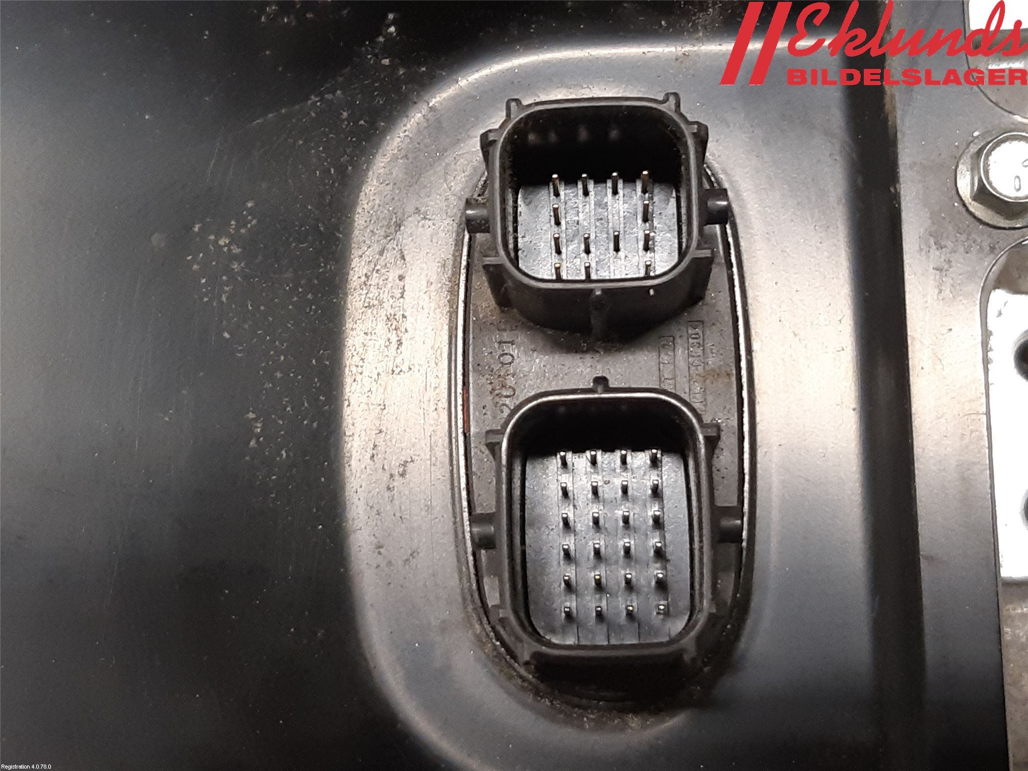 Toyota YARIS XP21 20- Inverter Hybrid