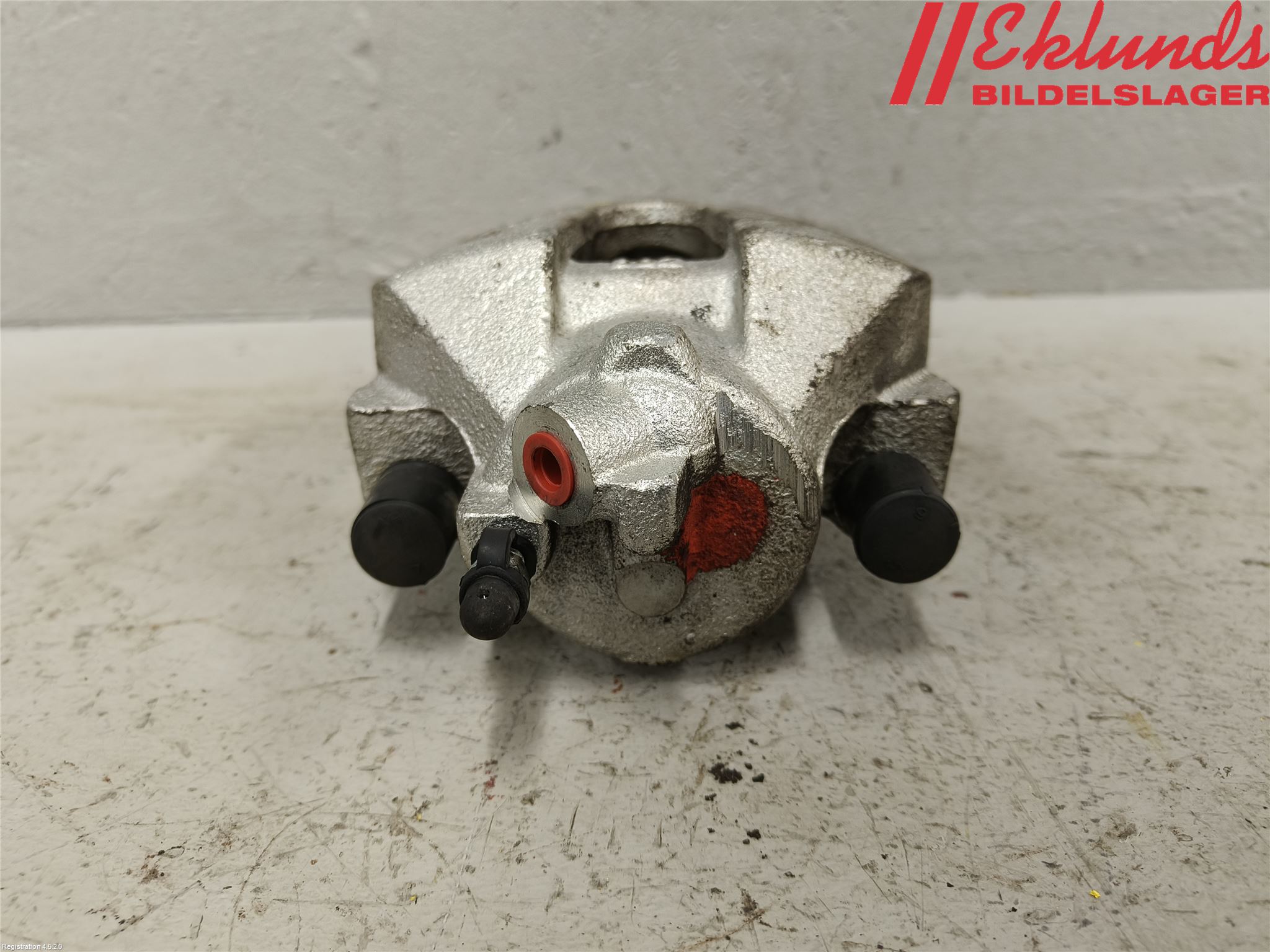 Ford FOCUS     04-07 Bromsok Fram Vänster