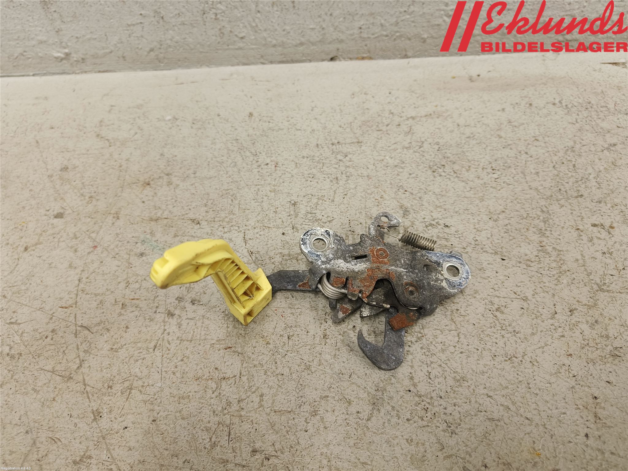 Peugeot PARTNER 16-18 Huvlås