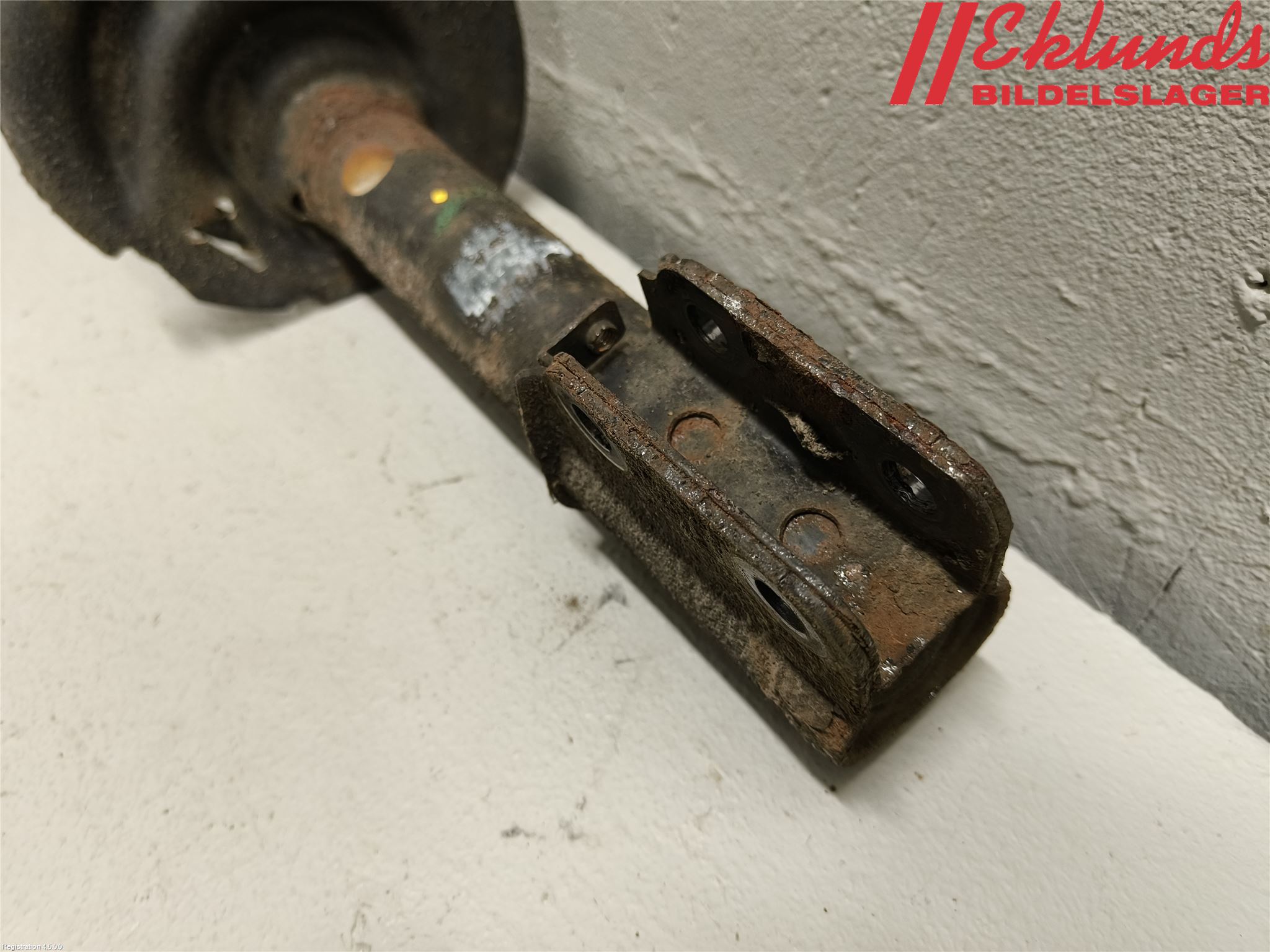 Dacia LOGAN MCV/STEPWAY Fjäderben Fram Vänster