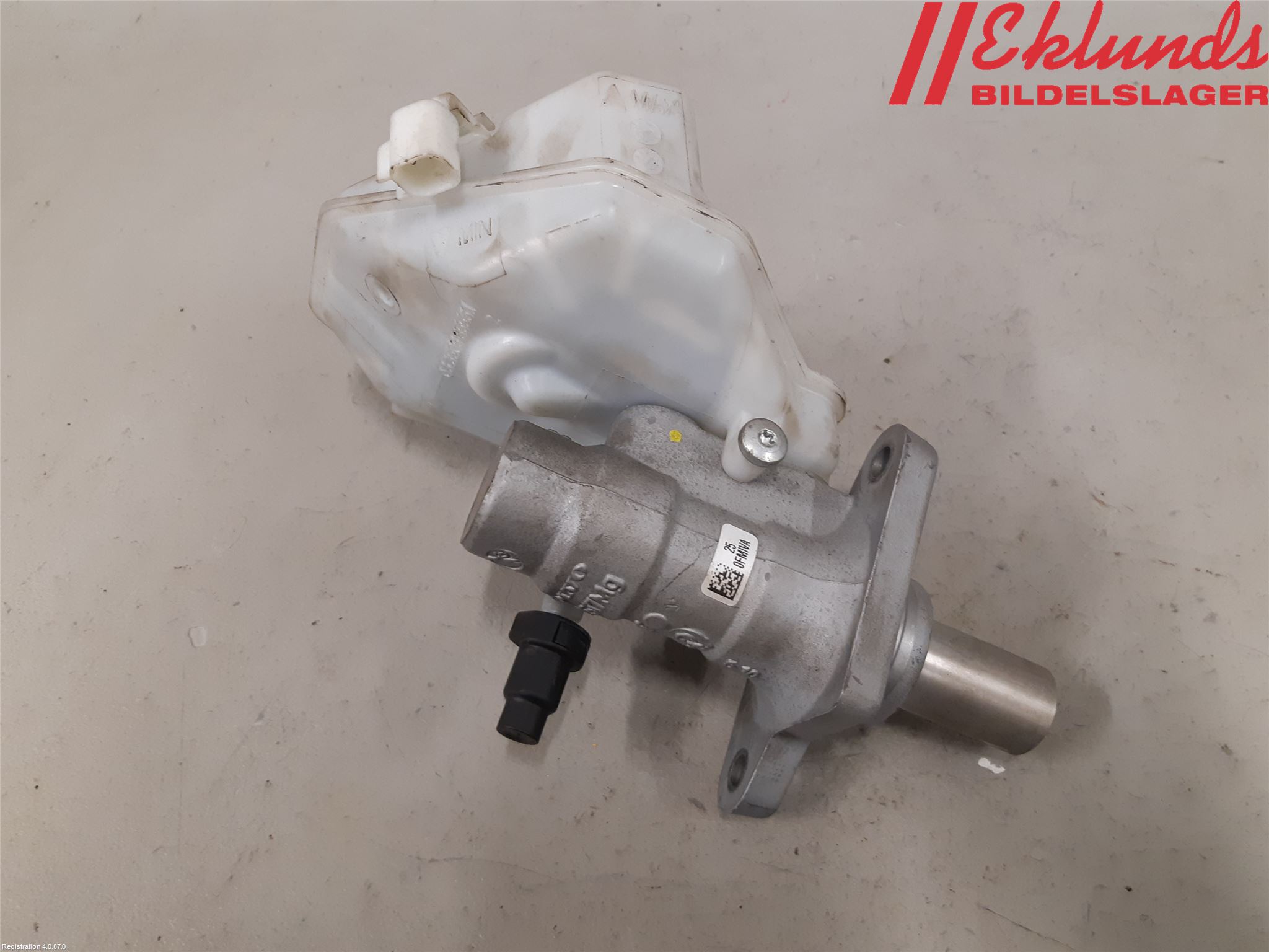 Volvo XC70 14-16 Broms Huvudcylinder