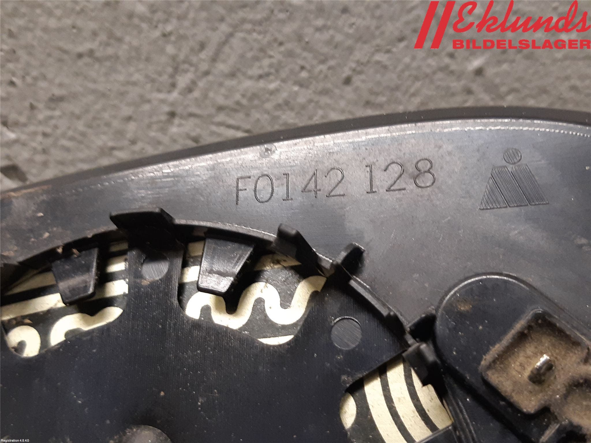 BMW 1 E87/81 5D/3D 03-11 Spegelglas Hö