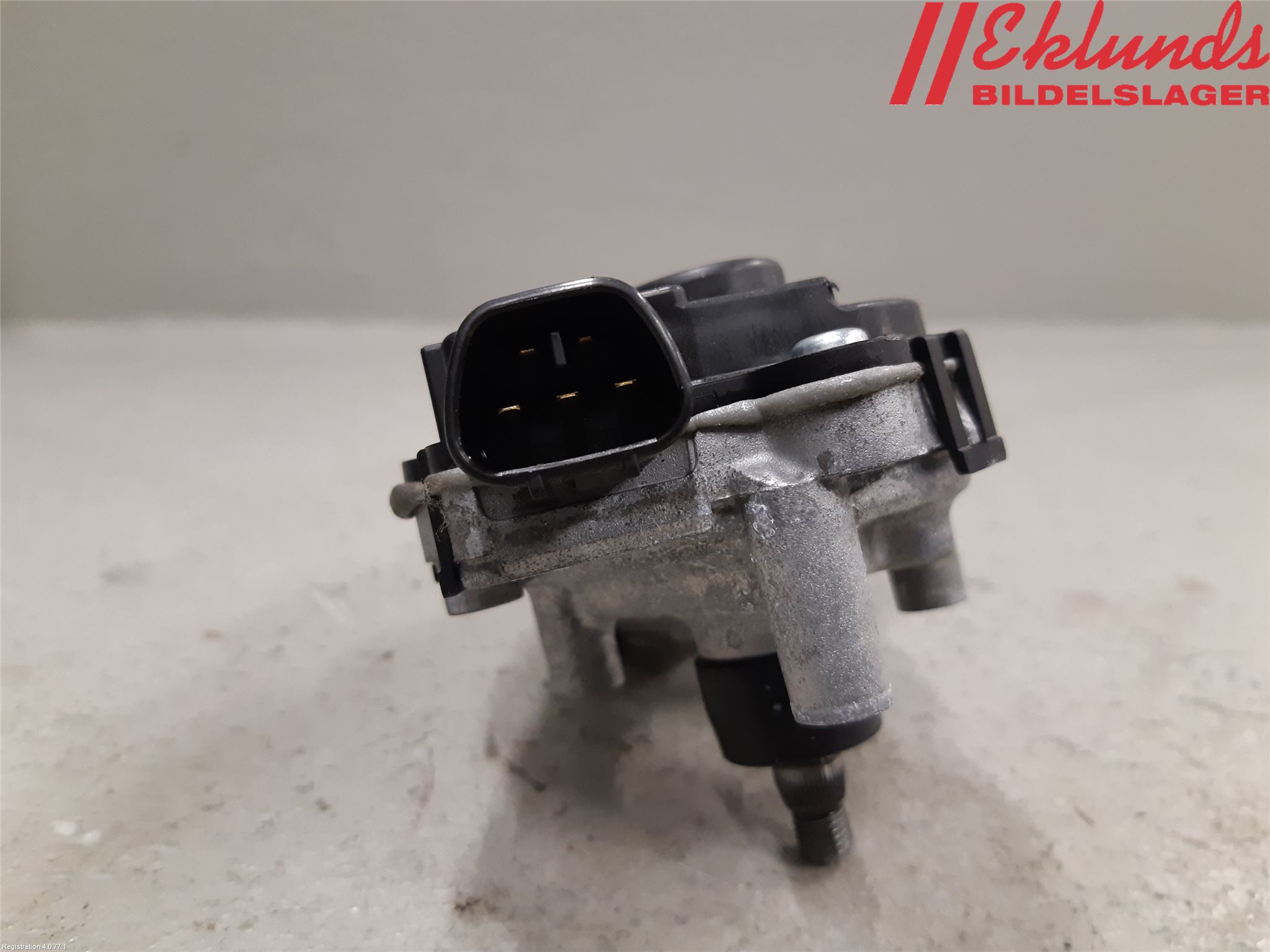 Toyota COROLLA 19- Torkarmotor Vindruta