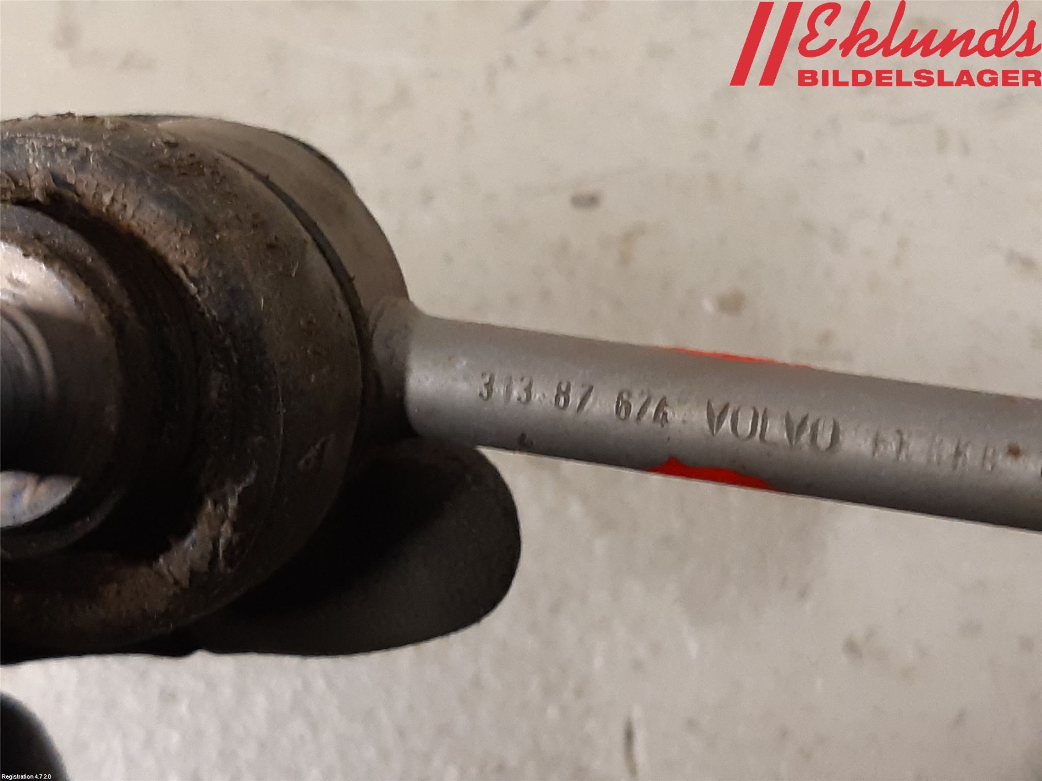 Volvo XC90/RECHARGE 16- Krängningshämmarstag Bak