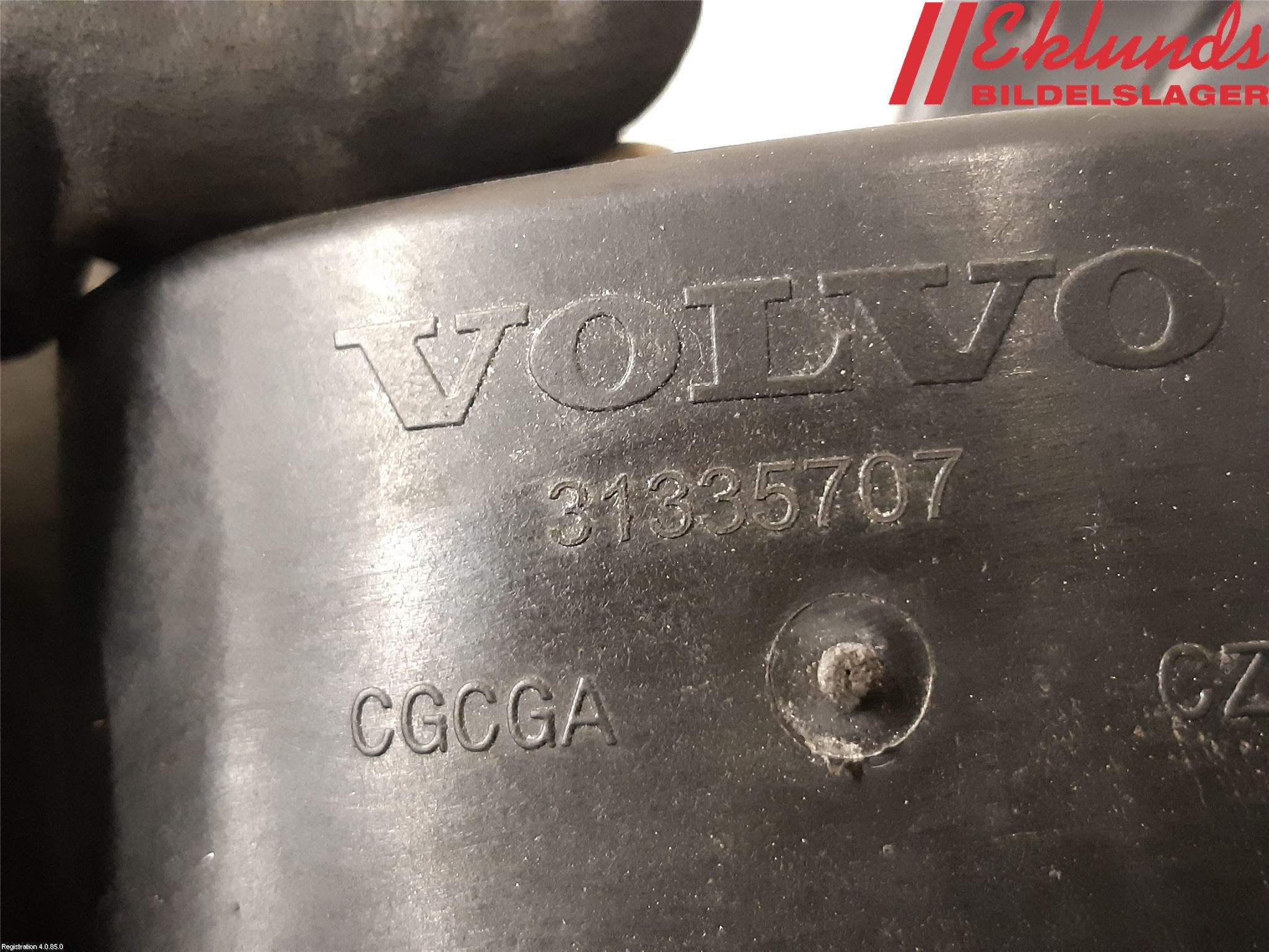 Volvo V60 CROSS COUNTRY 16-18 Tanklucka