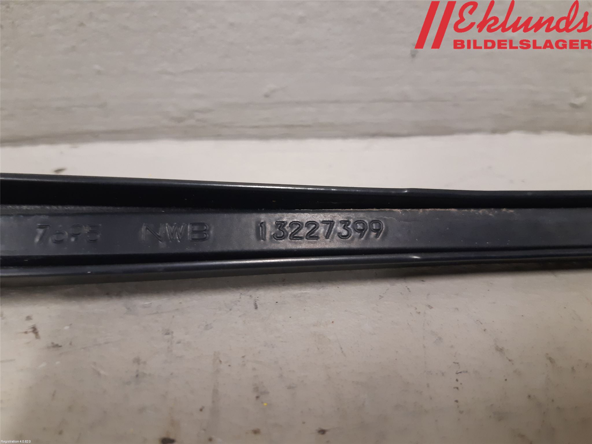 Opel INSIGNIA 09-16 Torkararm Armar Vindruta