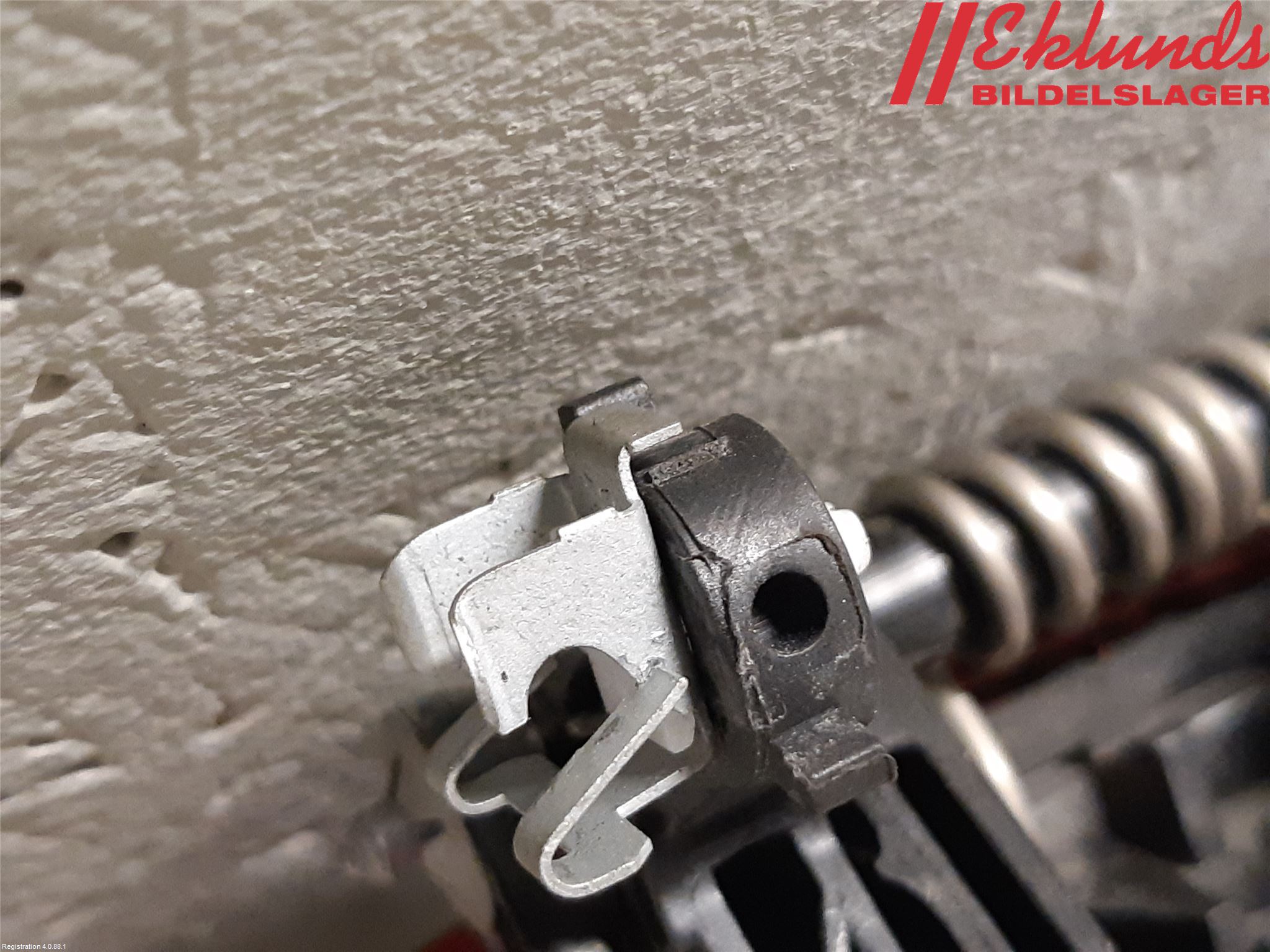 Dacia DUSTER 18-24 Dörrhandtag Yttre Vä