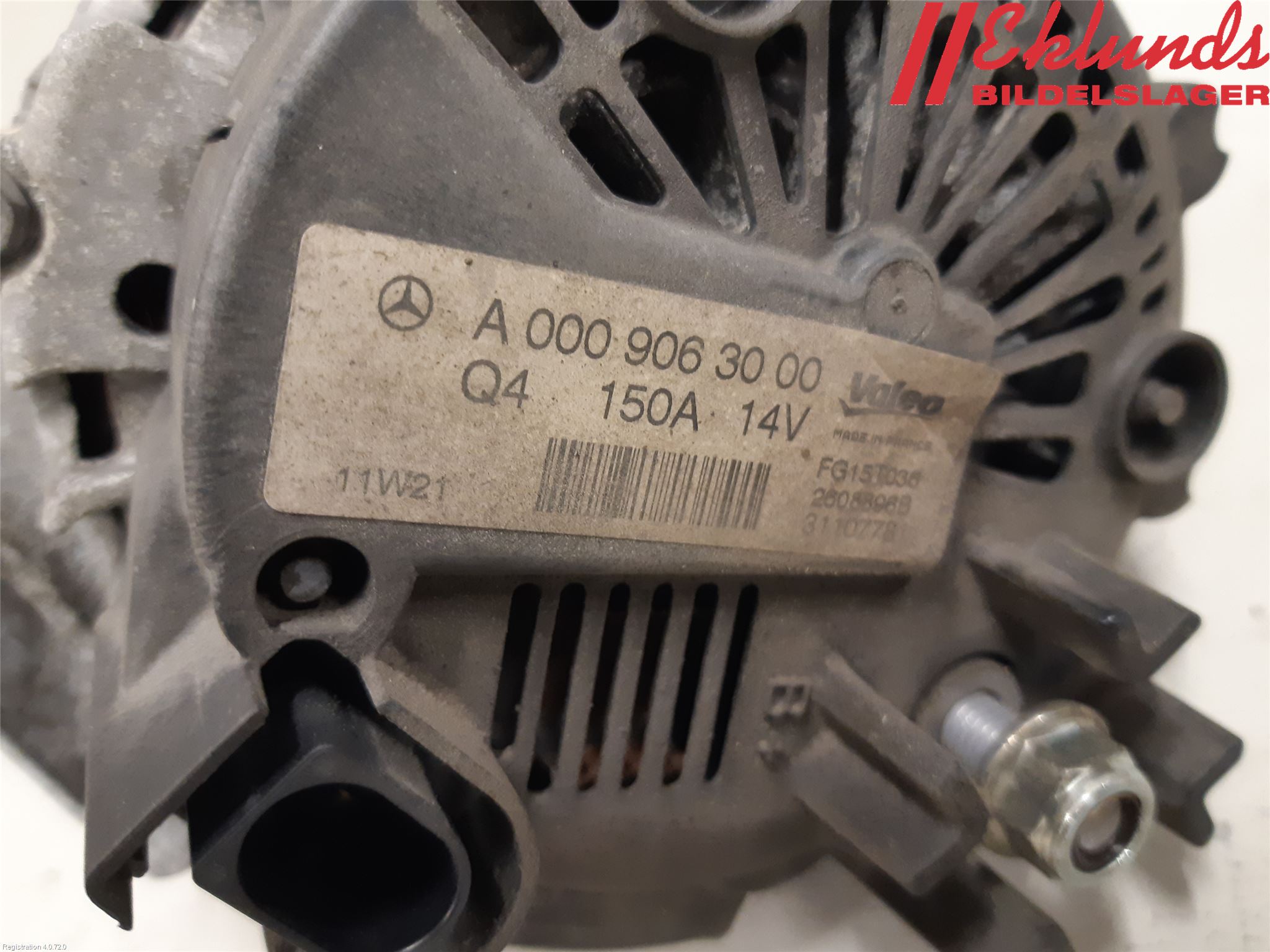 Mercedes-Benz MB E-KLASS (W212) 09-16 Generator