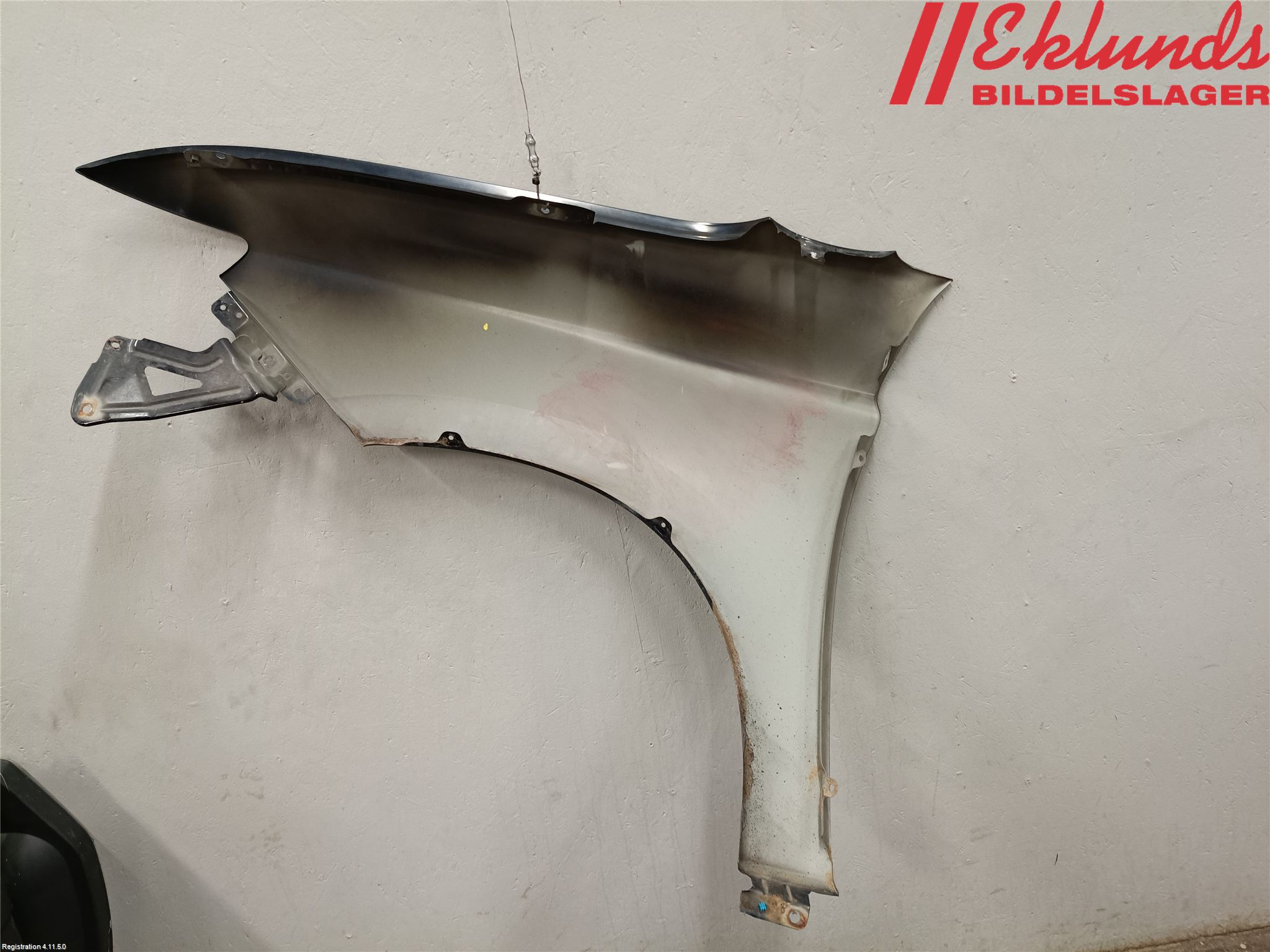 Mitsubishi OUTLANDER 13-21 Skärm Fram Höger