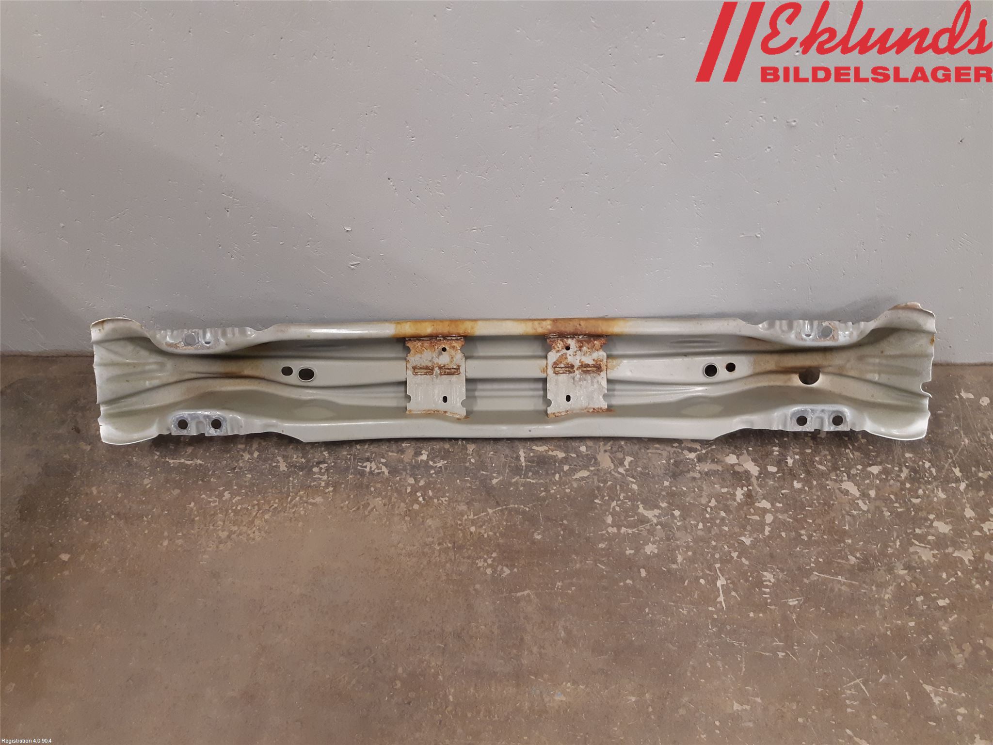 Volvo V40 12-19 Stötfångarbalk Bak