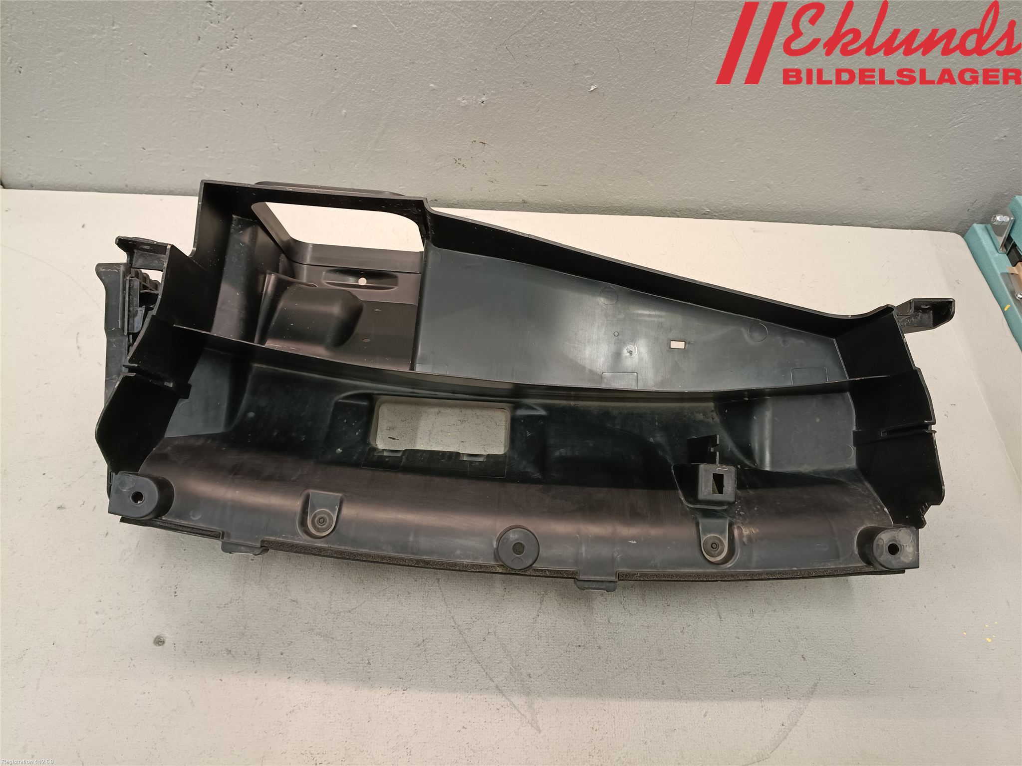 BMW i3 I01 13-22 Deflektor Plåt-Plast Kylning