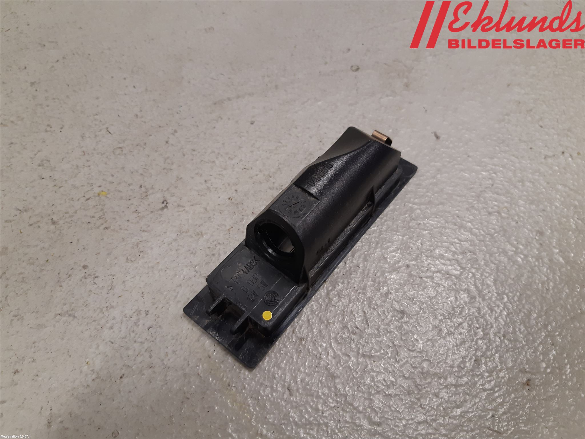 Iveco DAILY 14->> Skylt Belysning