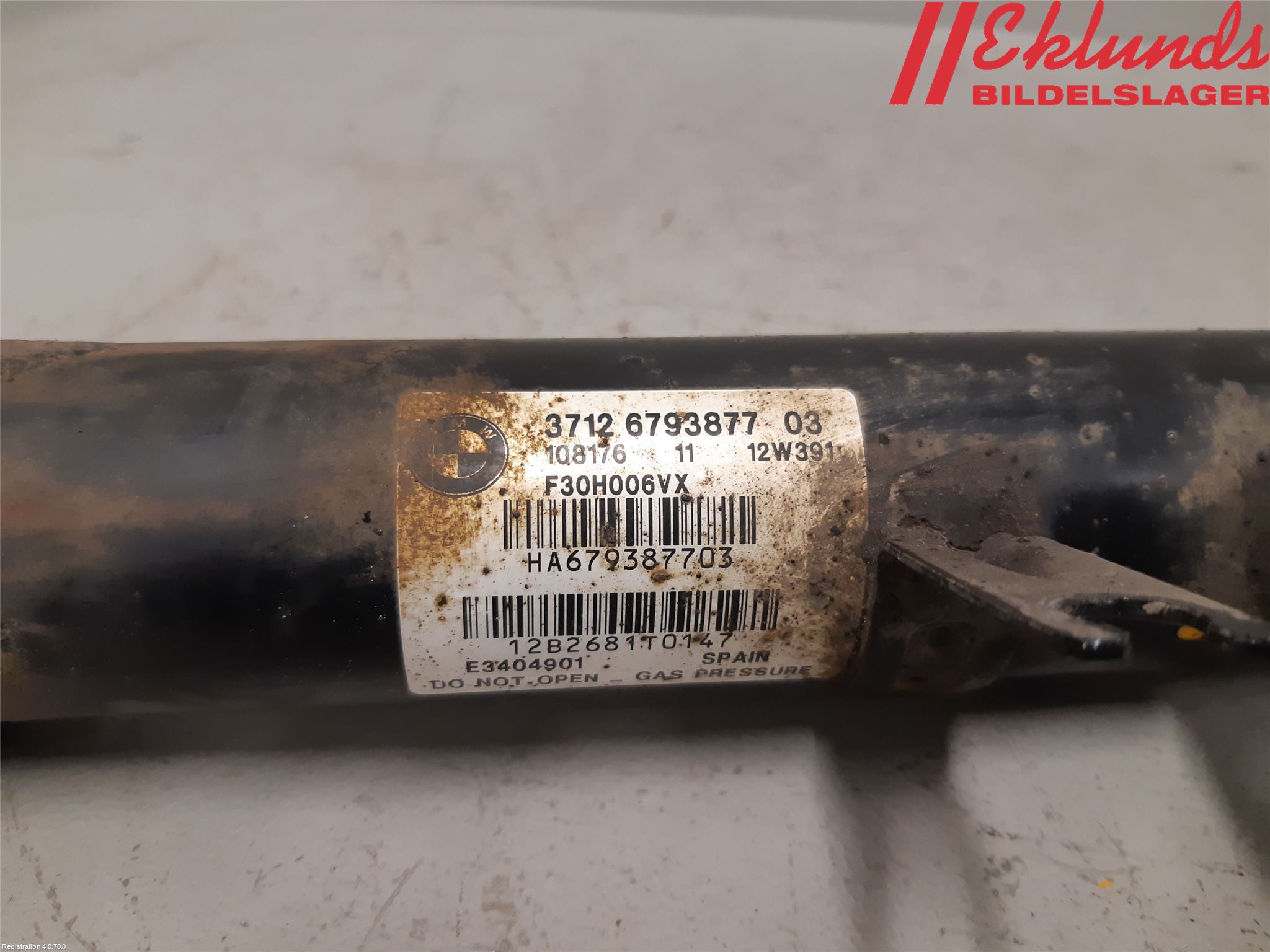 BMW 3 F30/F31/F80 12-19 Stötdämpare Bak